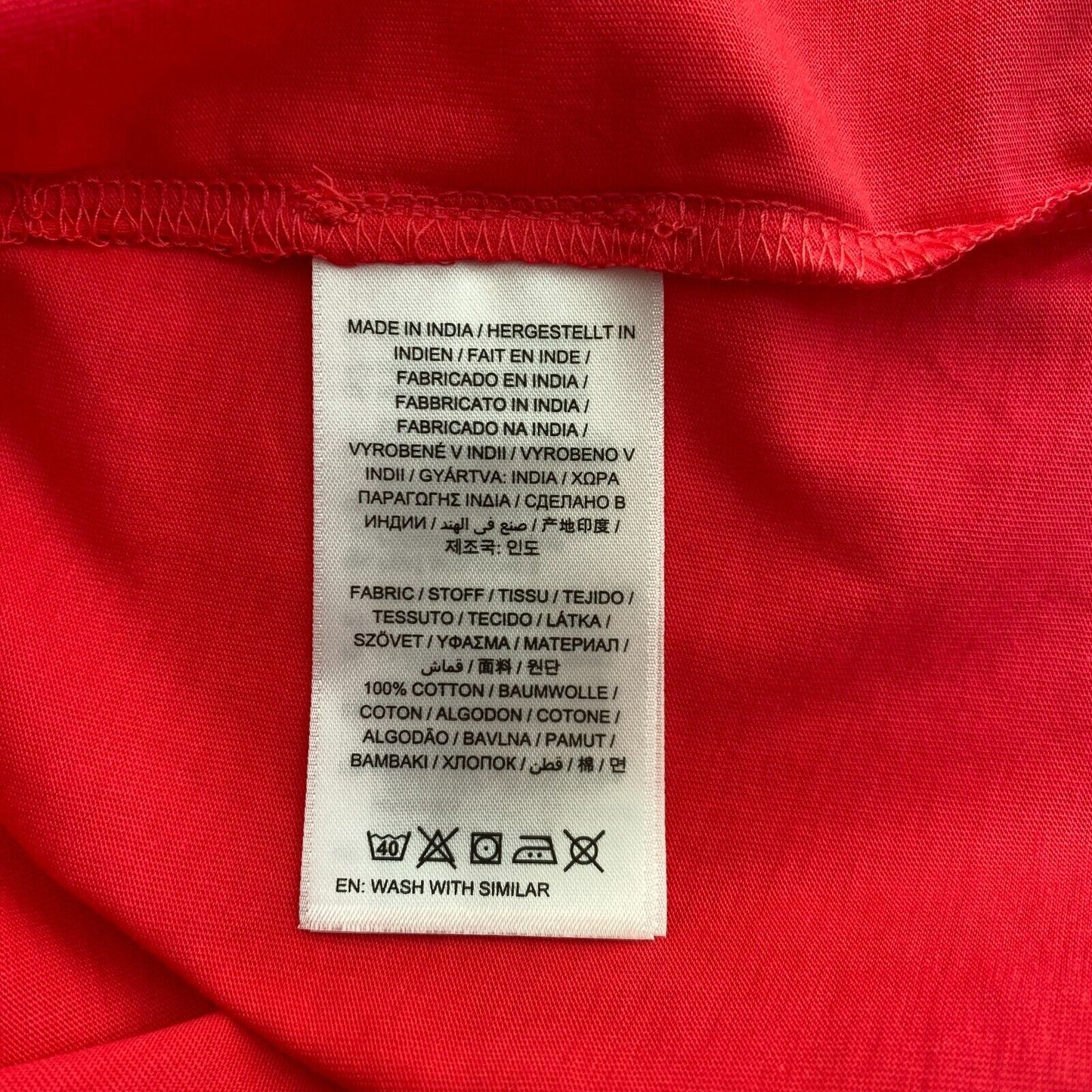 GANT Red Original V Neck T-Shirt Size S