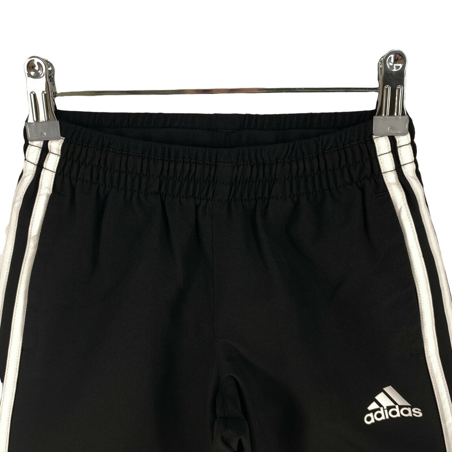 Adidas Jungen Schwarze 3-Streifen Lange Sportshorts Größe 5–6 Jahre