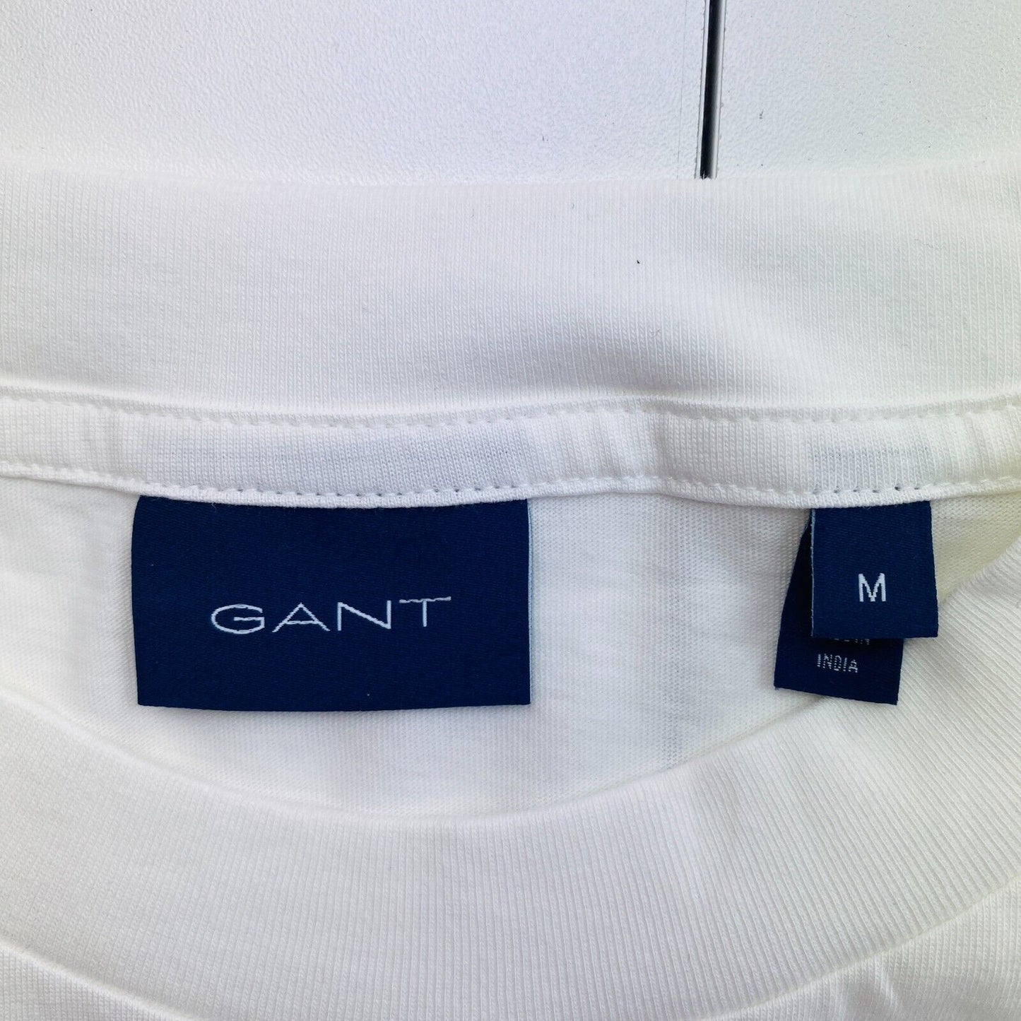 GANT Men White Tonal Archive Shield Crew Neck Short Sleeves T Shirt Size M