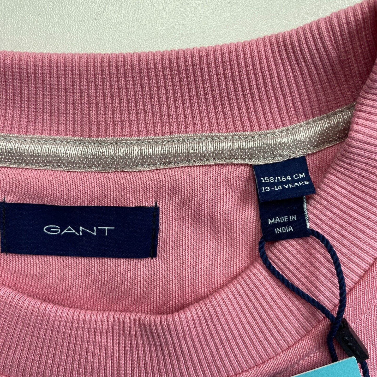 GANT Pink Script Logo Crew Neck Sweater Jumper Size 13-14 Years 158/164 cm