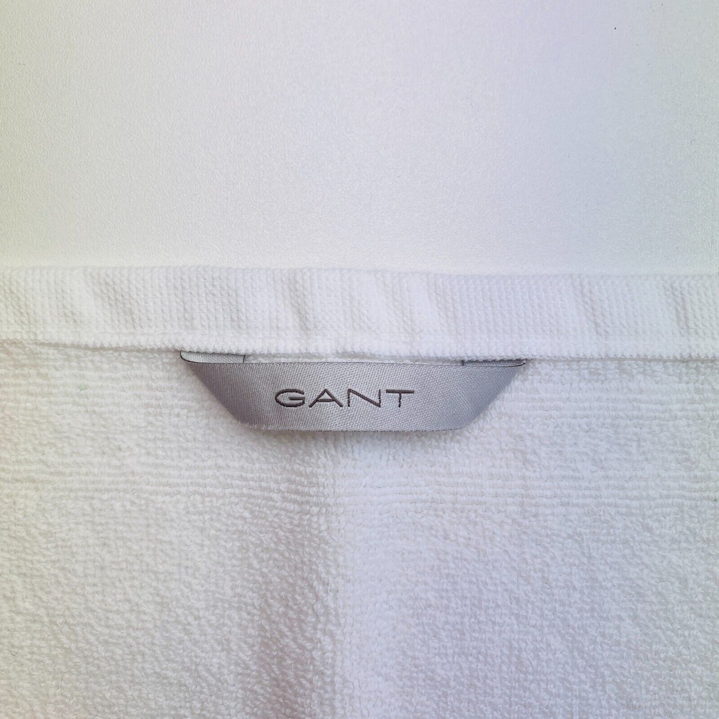 GANT White G Shower Bath Mat Size 50 x 80 cm