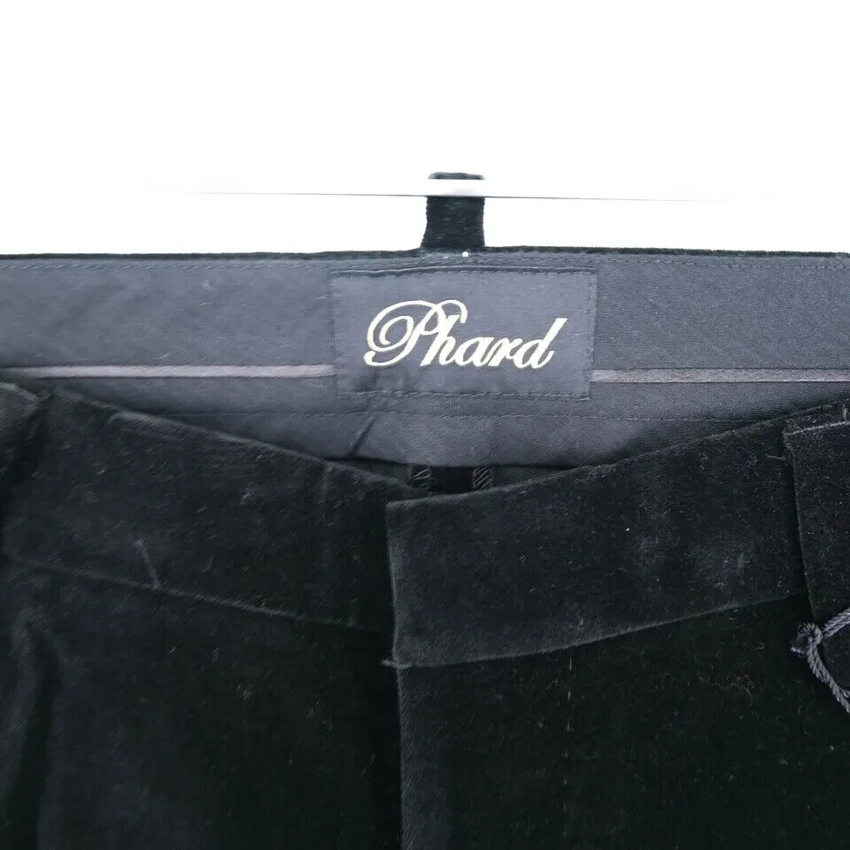 PHARD Women Black Regular Fit Velvet Shorts Size W28