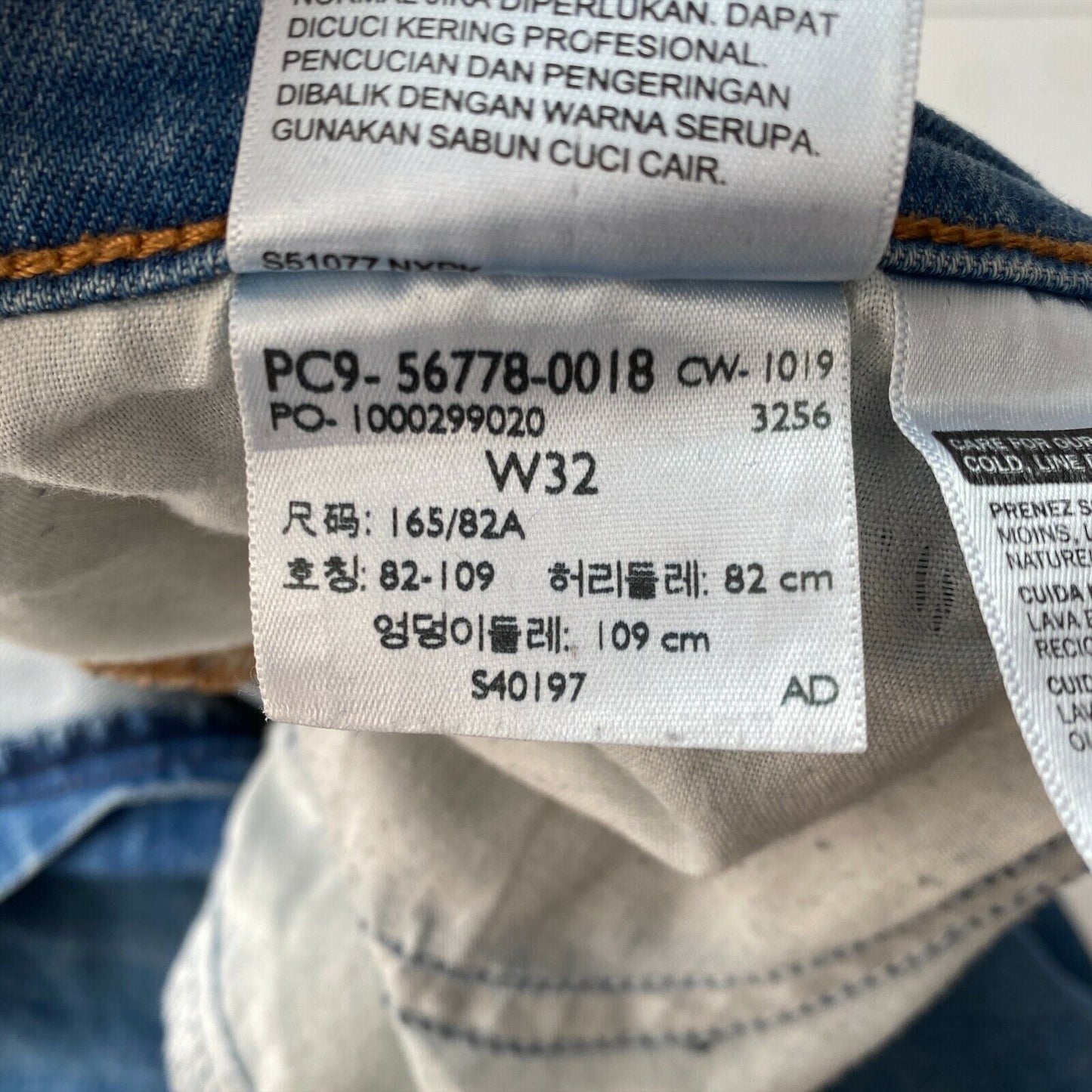 Levi's – jean Mom court décontracté bleu vieilli pour femme, coupe fuselée, W32