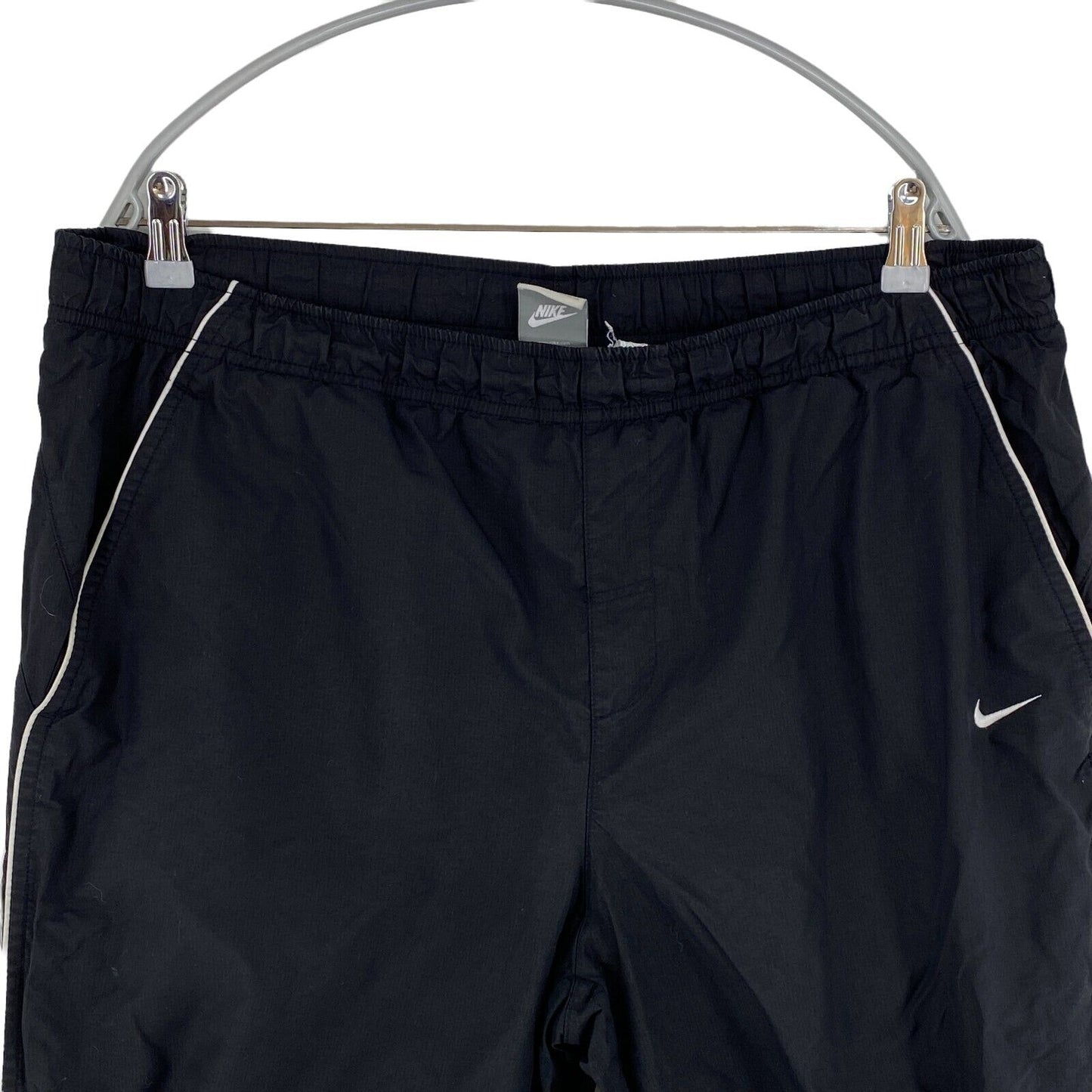 NIKE Black Activewear Shorts Size XL W36