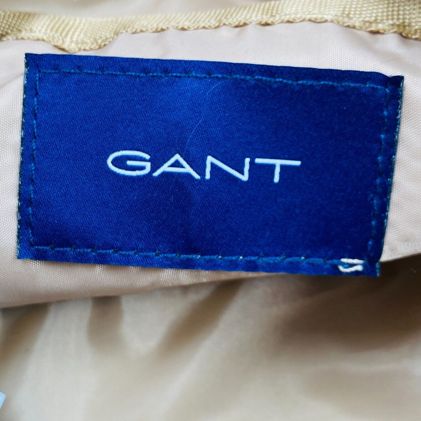 GANT Brown D1. Essential Shoulder Bag