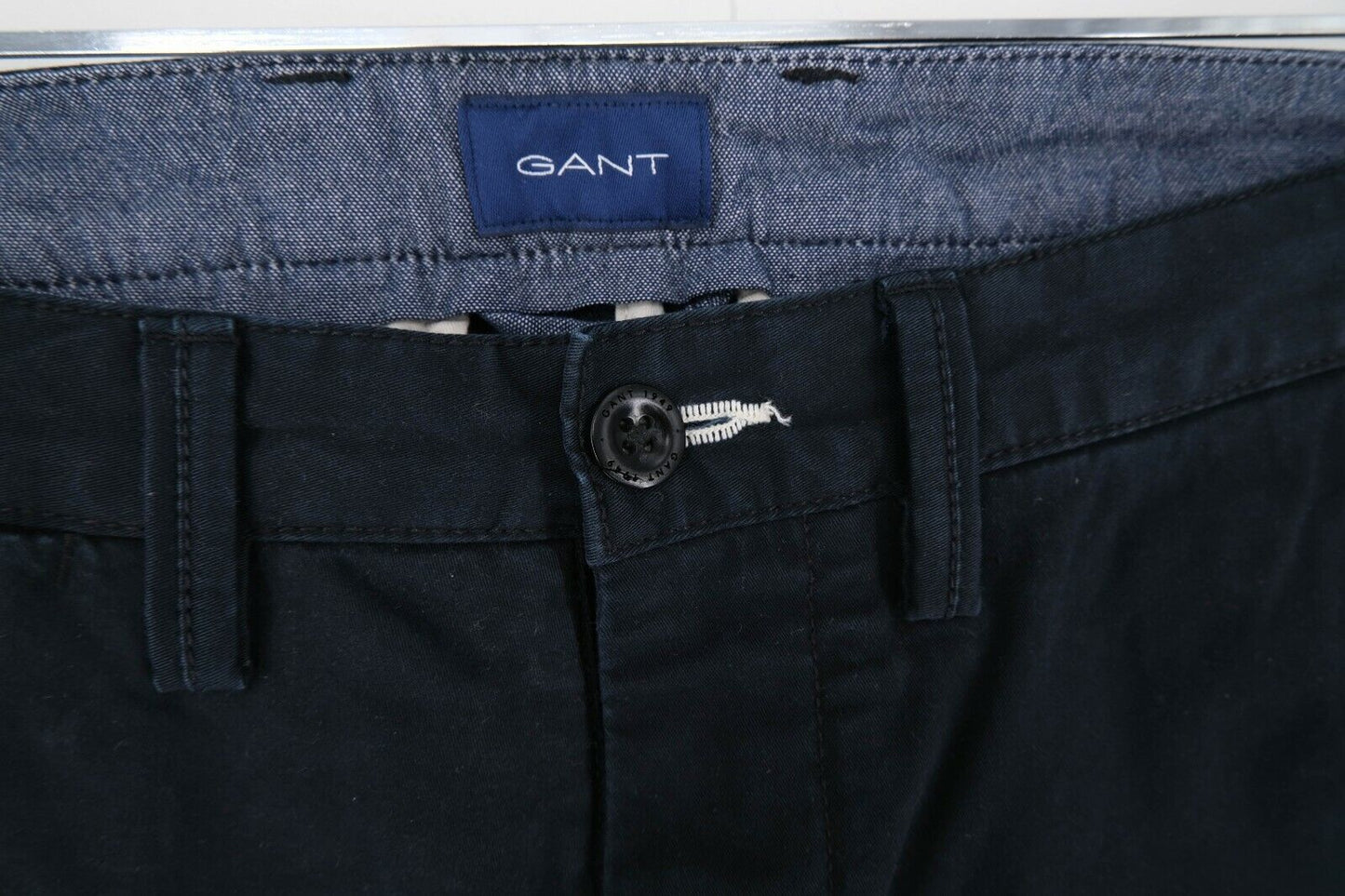 GANT Pantalon chino coupe slim noir Taille W29 L34