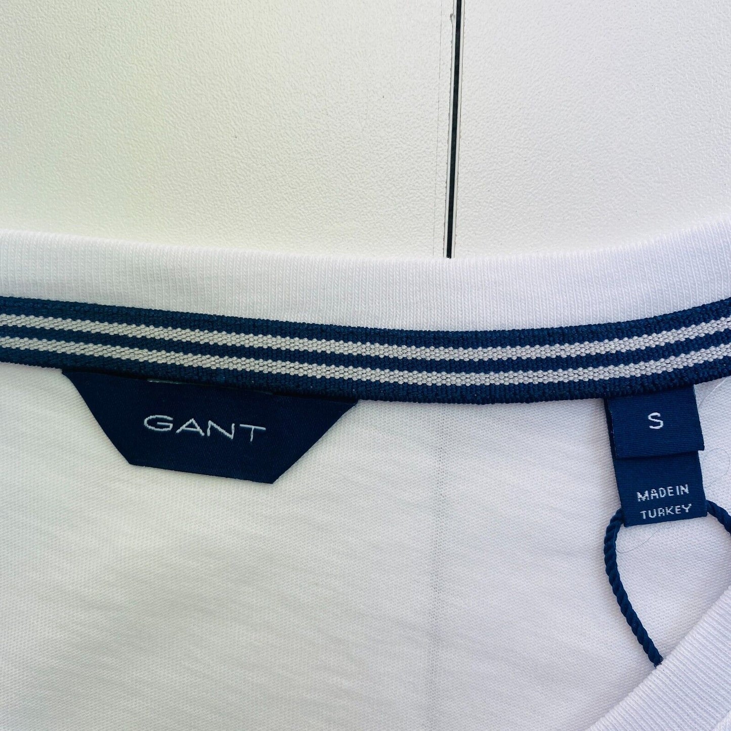 GANT Women White Logo Crew Neck Short Sleeves T Shirt Size S