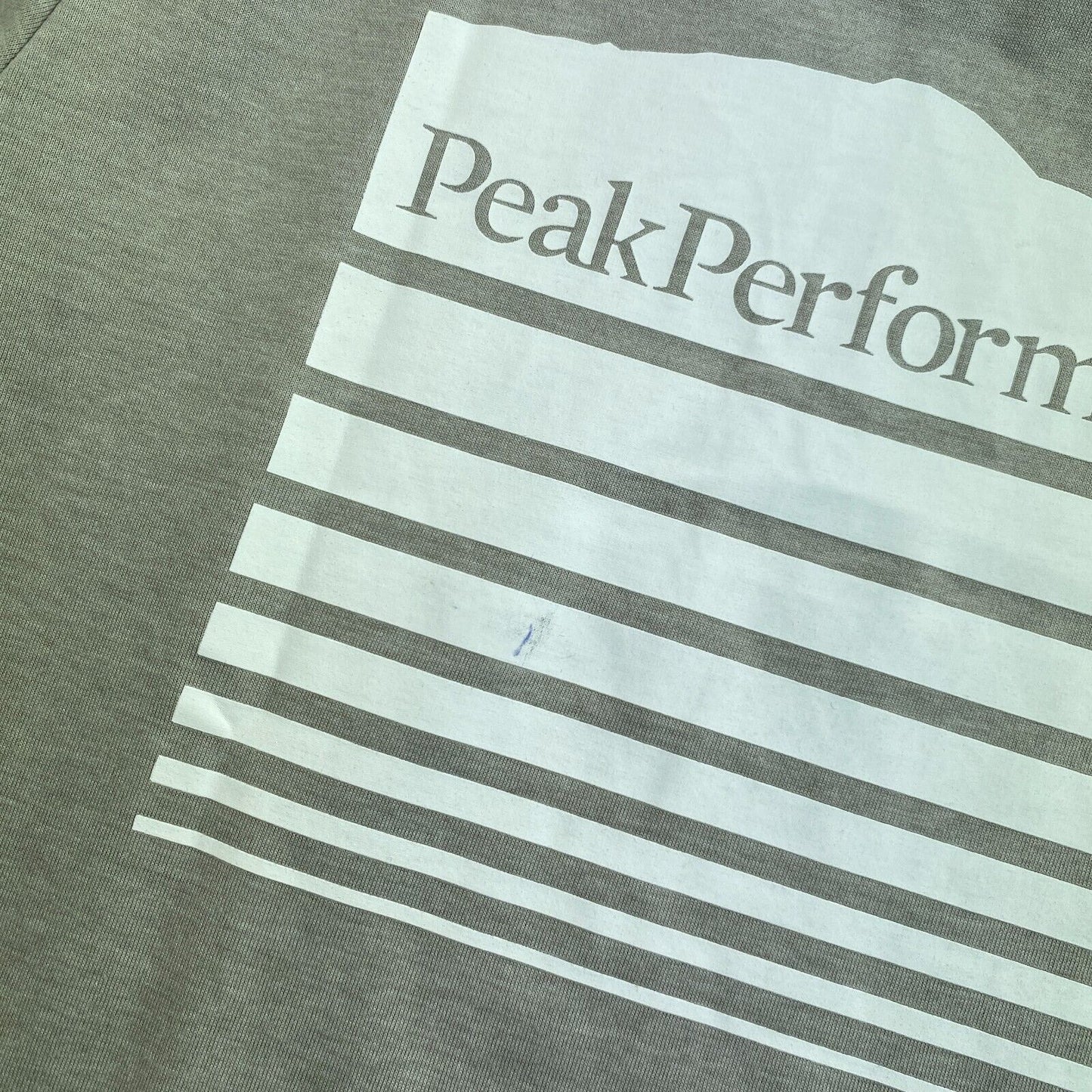 Peak Performance Grey Explore Horizon Crew Neck Tee T-Shirt Size M