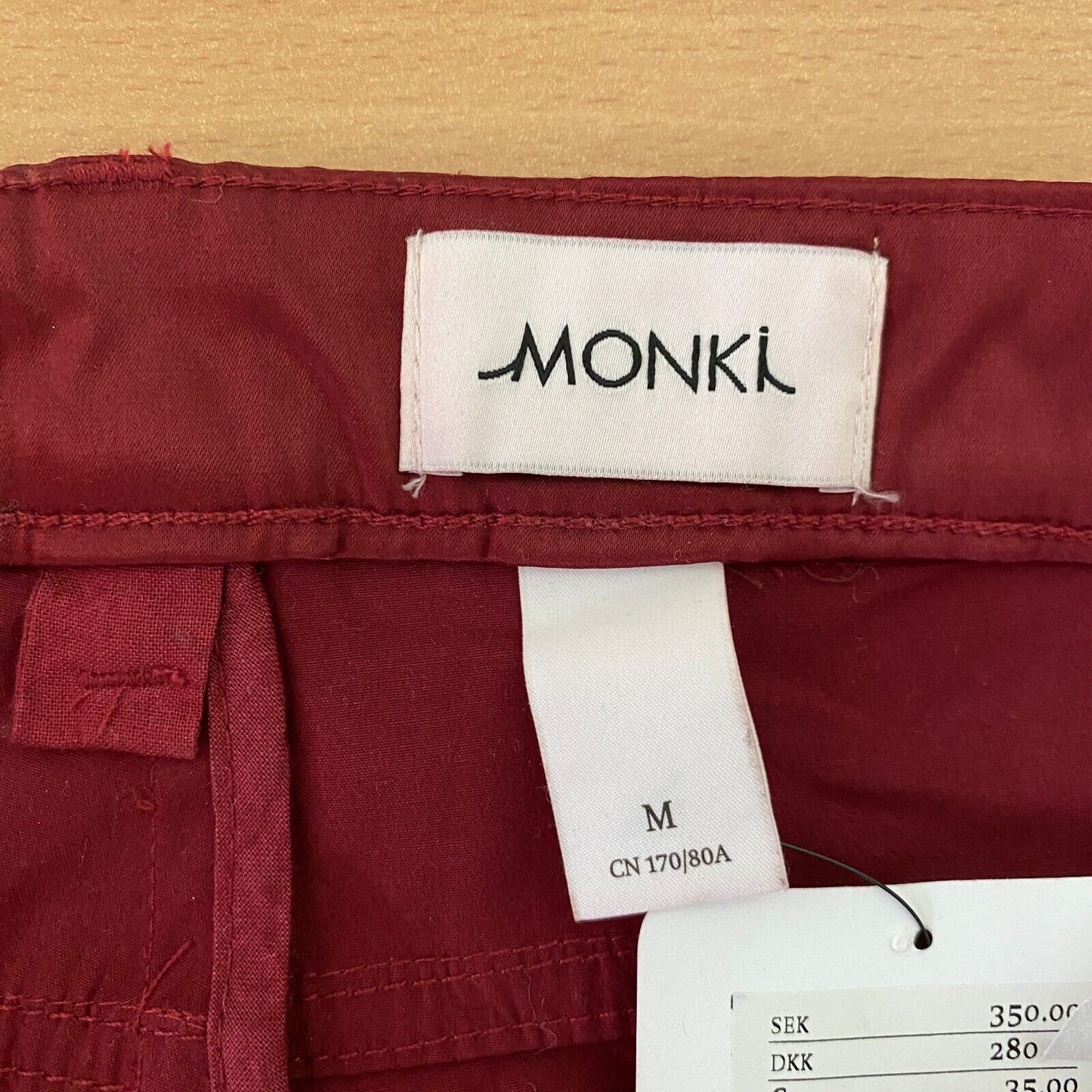 MONKI Damen Jeggings-Hose in Skinny-Fit, Rot, Größe M