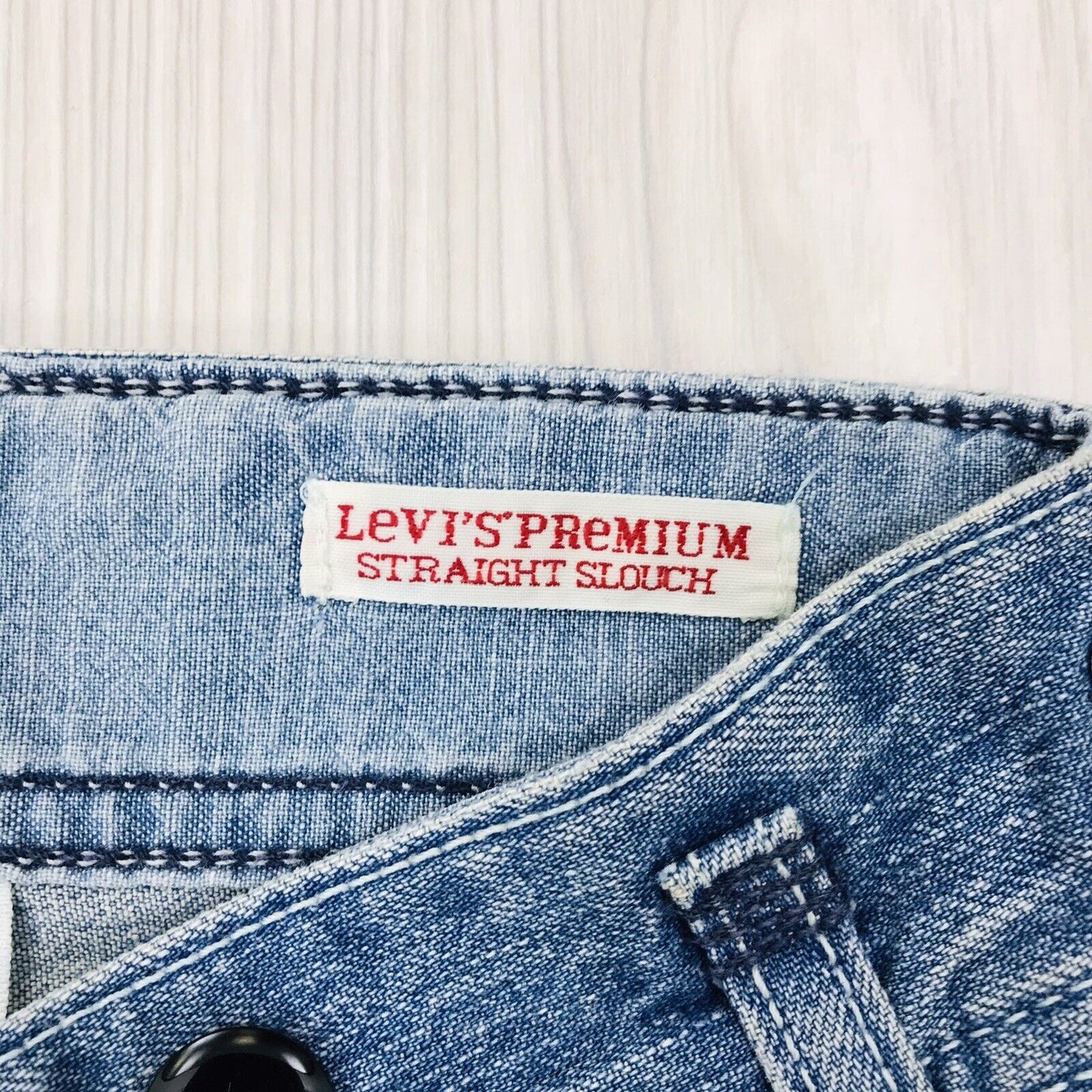 Vintage Levi's Premium Boys Blue Straight Slouch Fit Jeans W25 L25