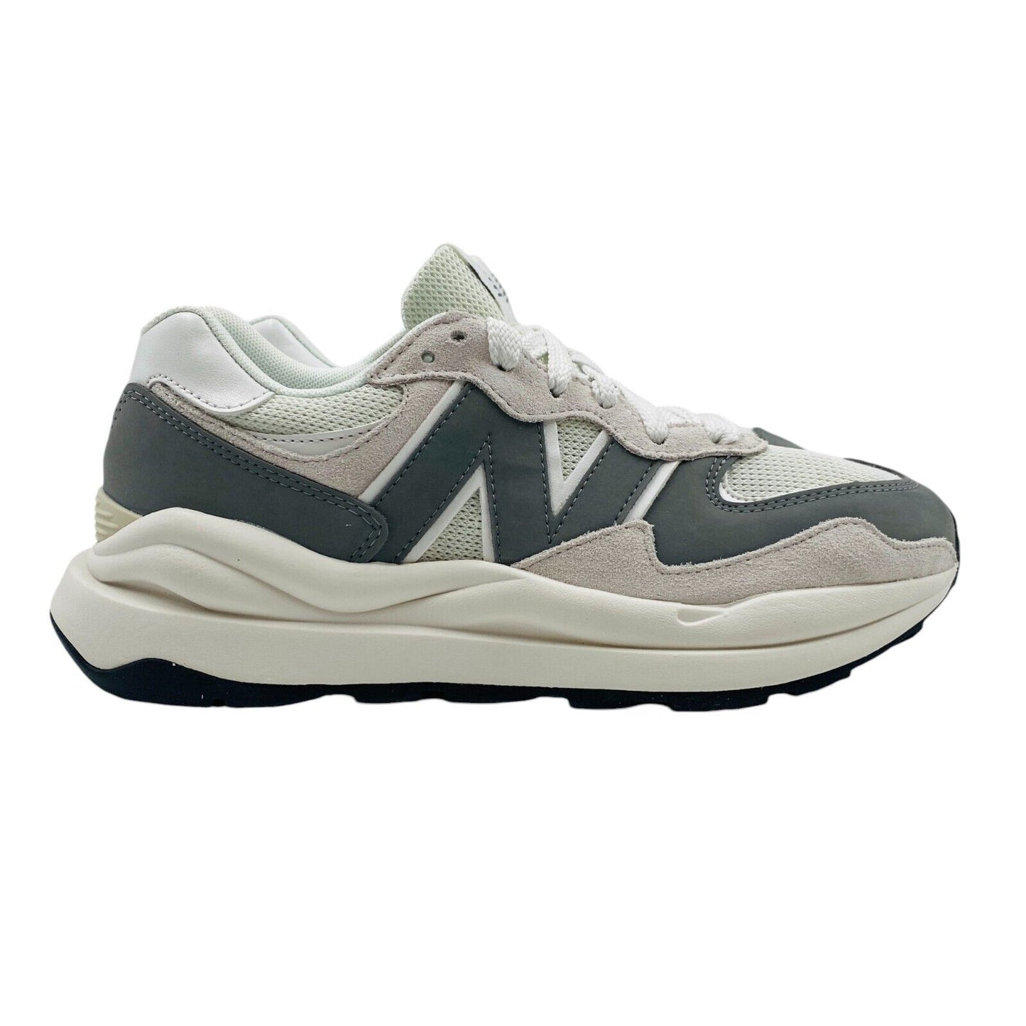 New Balance Women Grey Suede Leather Shoes Sneakers EUR 40 UK 6.5 US 8.5