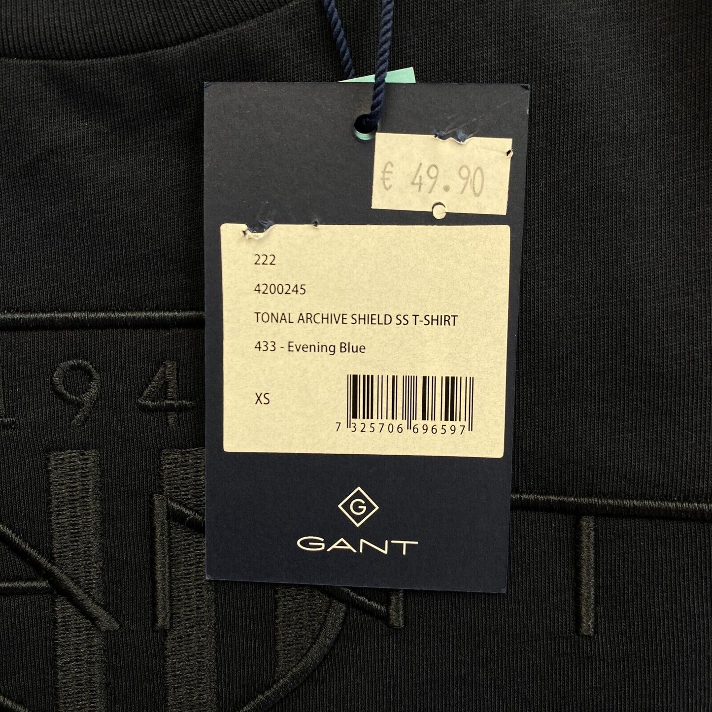 GANT Navy Blue Tonal Archive Shield Crew Neck T Shirt Size XS