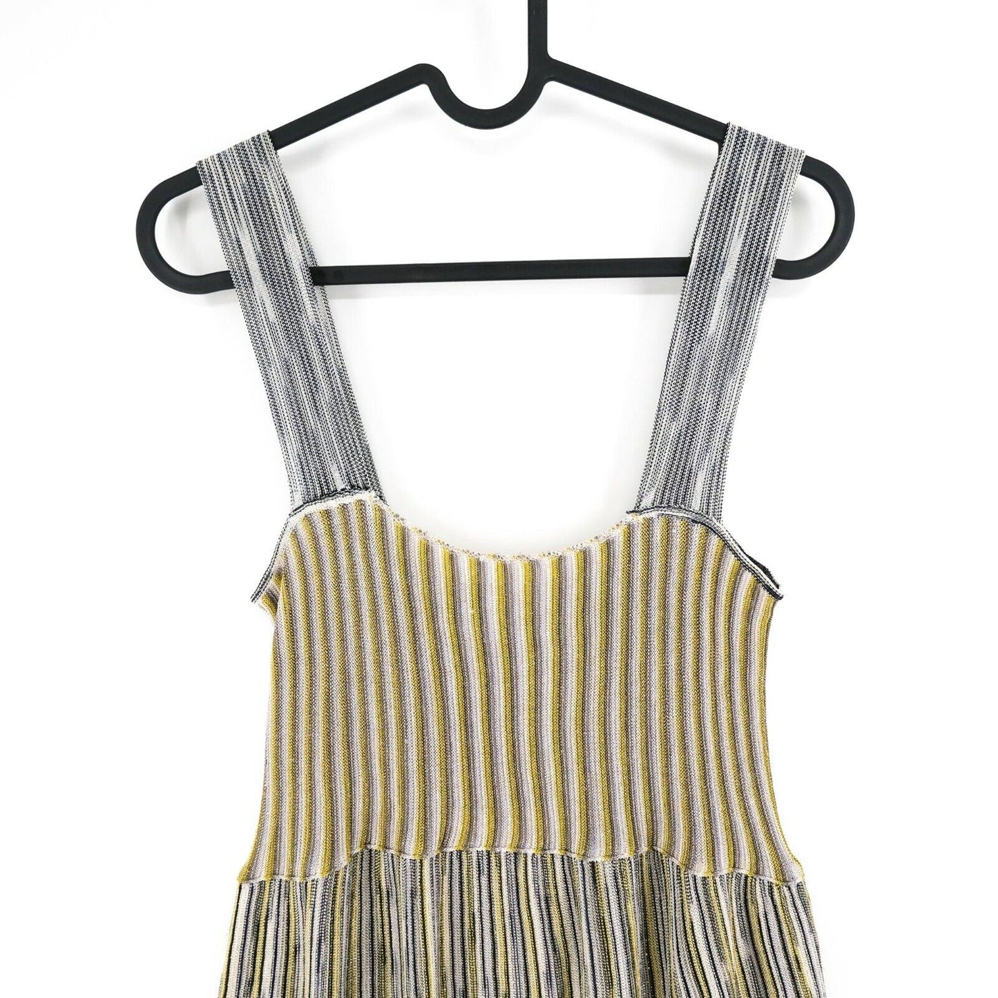 PENNY Black Gold Pleated Knitted Tank Top Size M