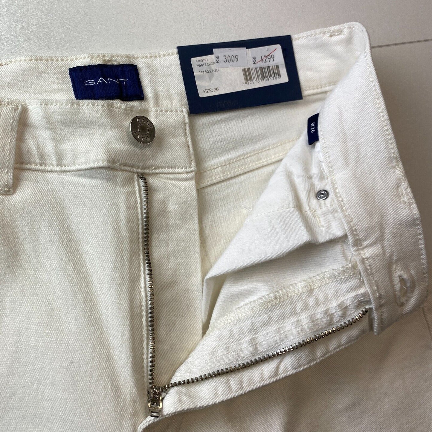 GANT Women White Slim Fit Cropped Jeans W26 L28