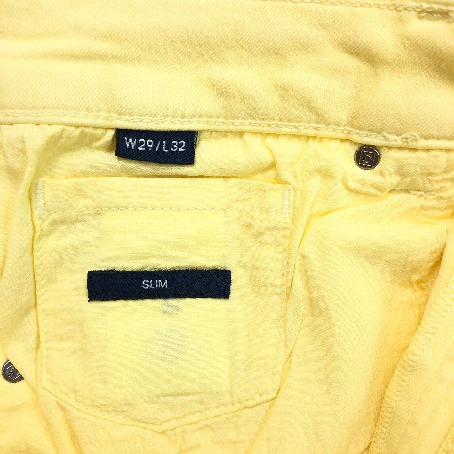 GANT Jean fuselé en sergé slim jaune Taille W29 L32