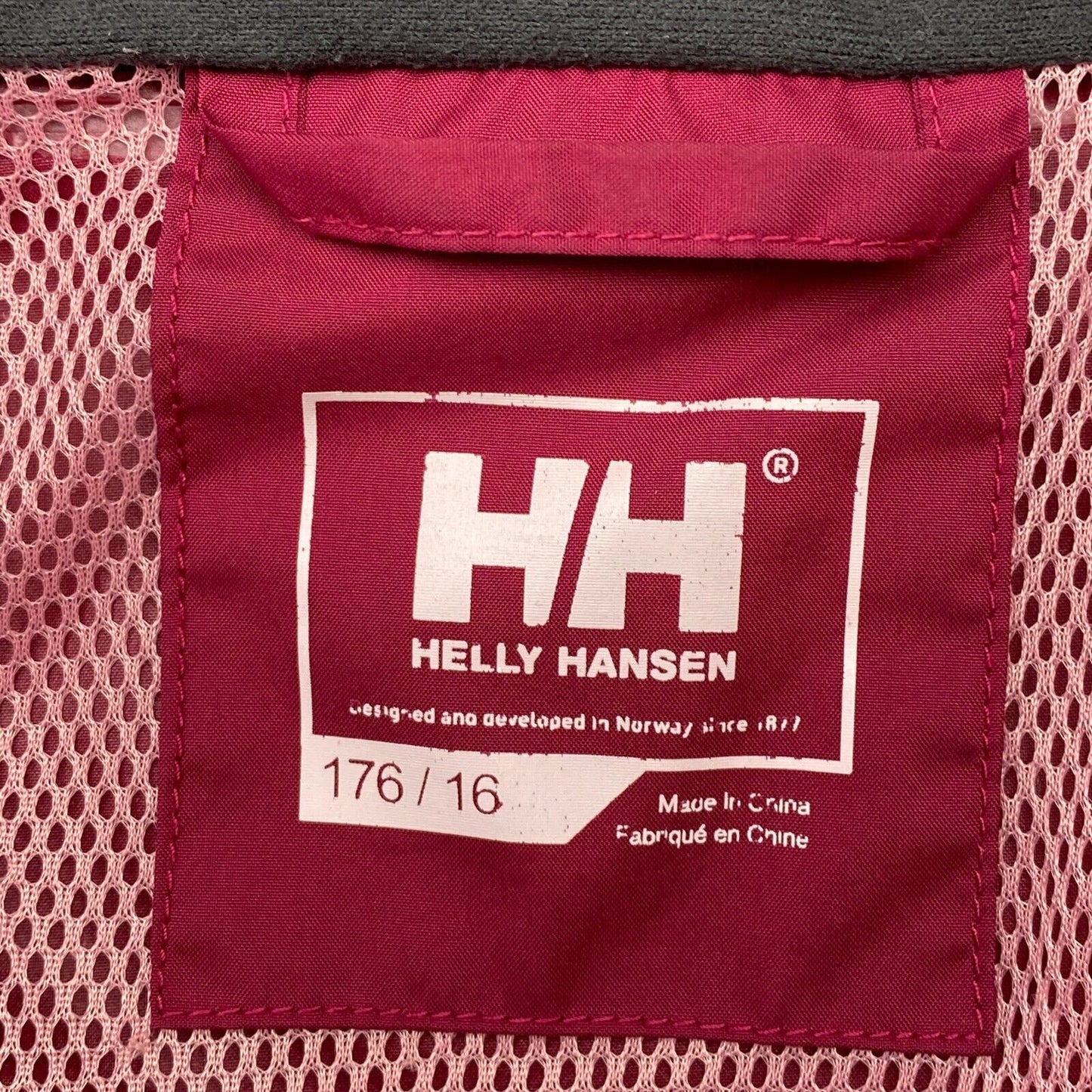 HELLY HANSEN Purple Jacket Size 176cm 16 Years