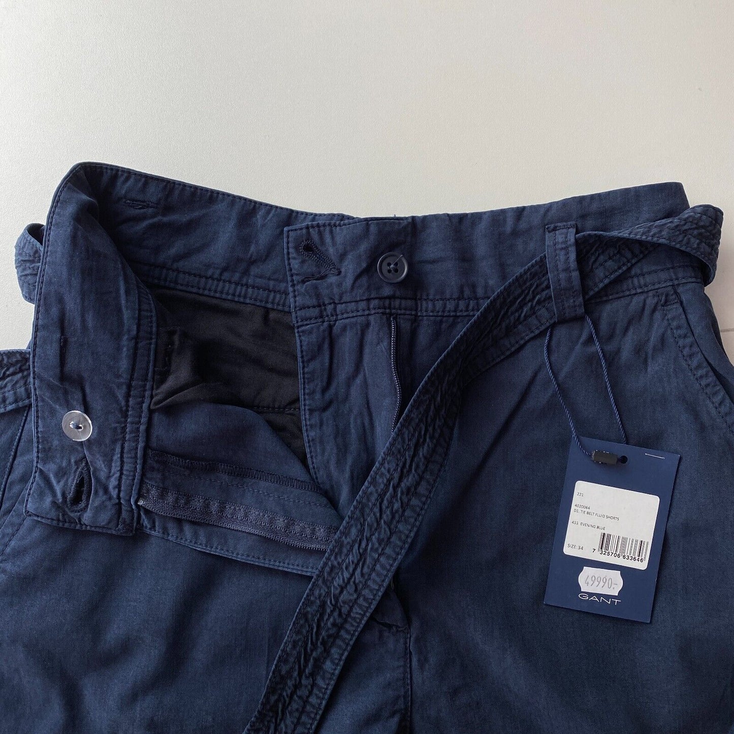 GANT Femmes Bleu Foncé Coupe Décontractée Short Ceinturé Taille EUR 34 UK 6 US 4 W24