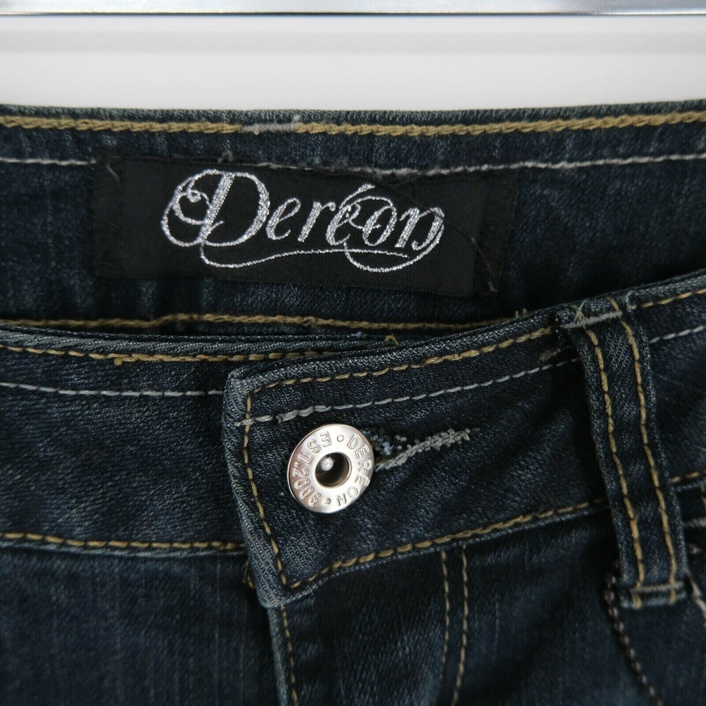 UVP €108 DEREON Dunkelblaue Skinny Fit Jeans Größe 3/4 W27