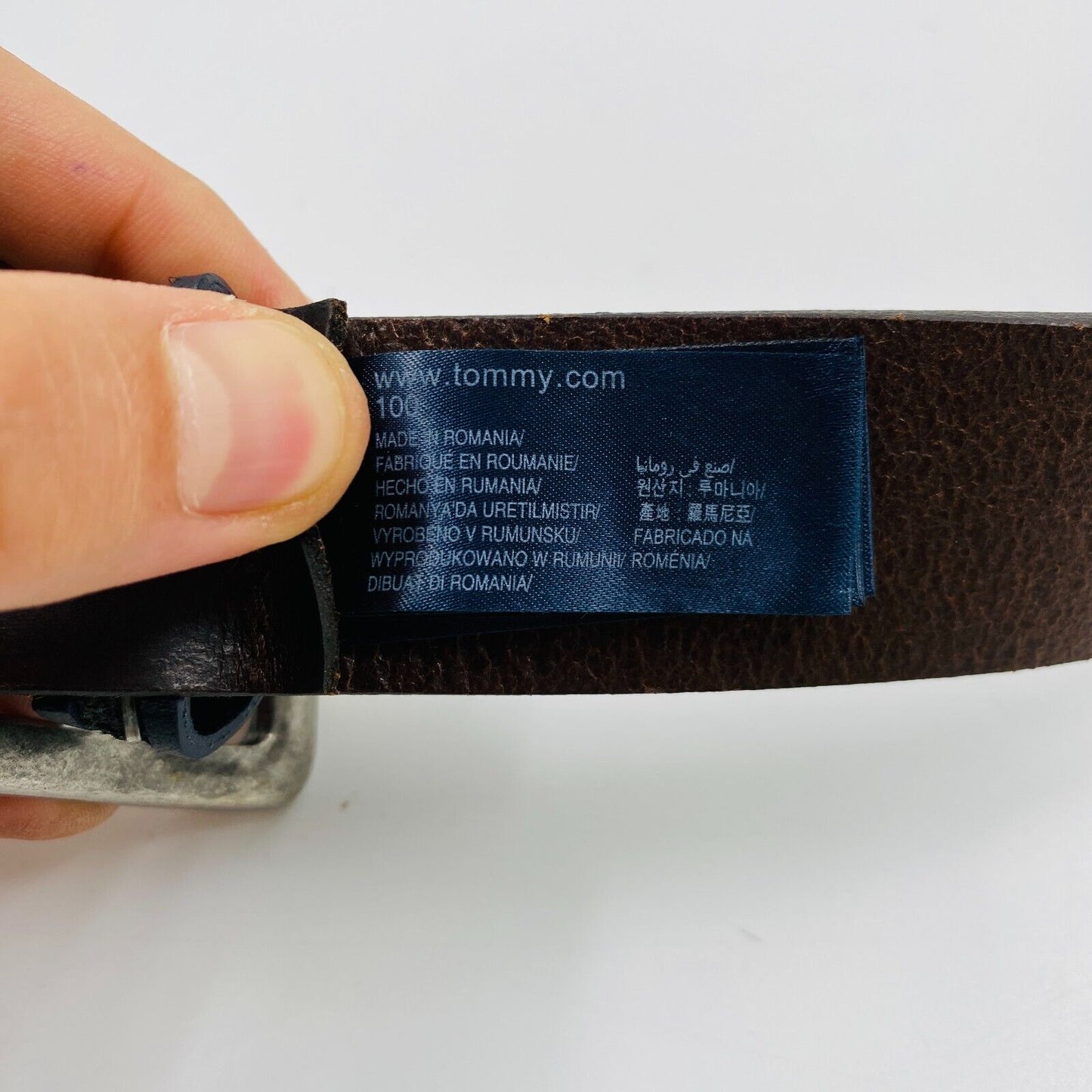 Tommy Jeans Mens Dark Brown Classic Leather Belt 100 cm. 40 In.