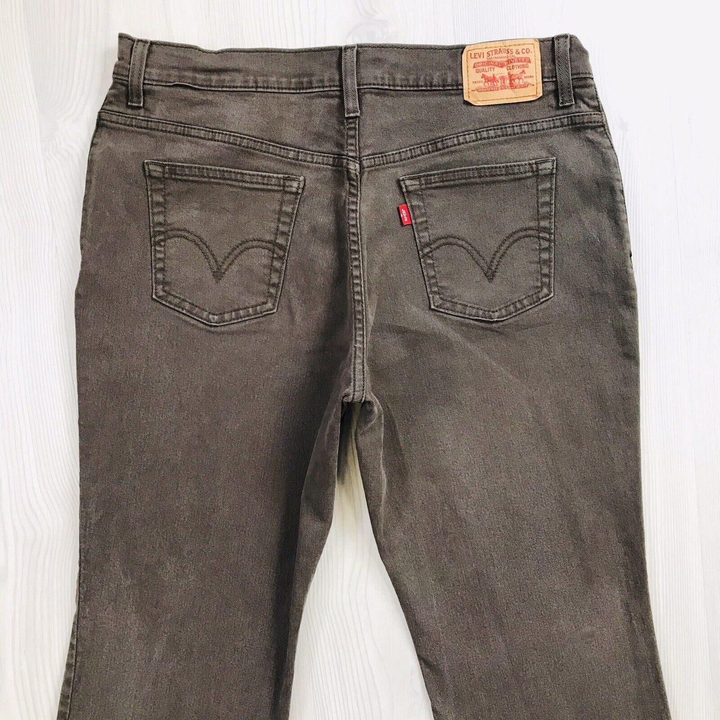 Levi's Damen 550 Hellbraun Relaxed Bootcut Jeans Größe W34 L30