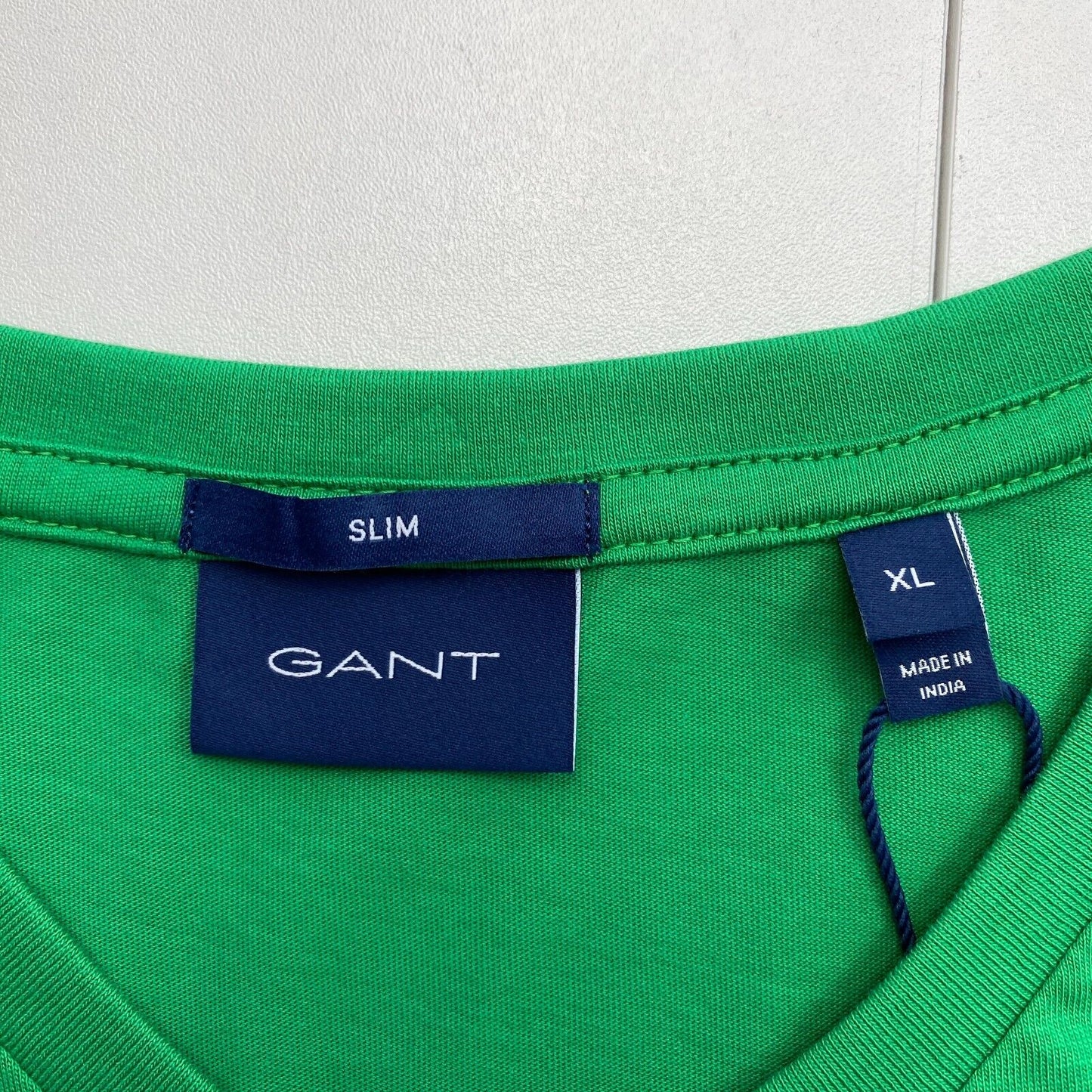 GANT Men Grass Green Original Slim Fit V Neck Short Sleeves T Shirt Size XL