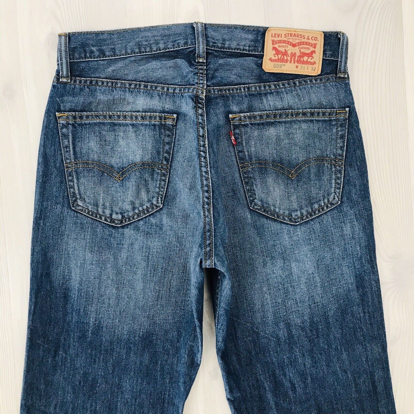 Levi's 559 Dark Blue Relaxed Straight Fit Jeans Size W31 L32