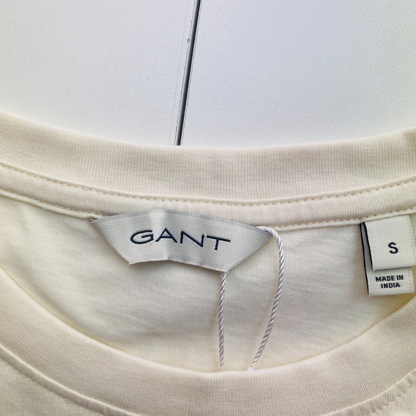 GANT Women Beige Reg Tonal  Graphic Crew Neck Short Sleeves T Shirt Size S