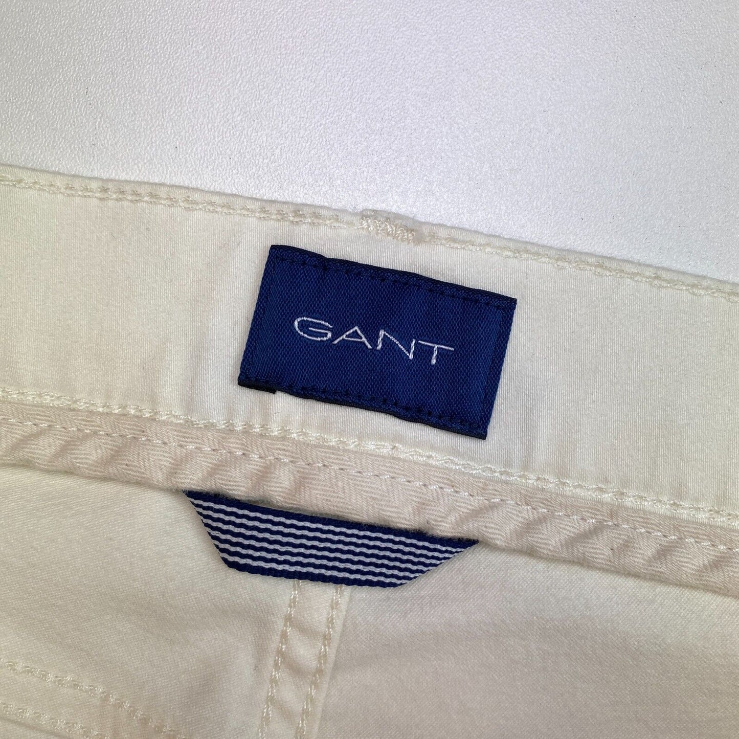 GANT Femme Jean skinny satiné blanc W28 L32