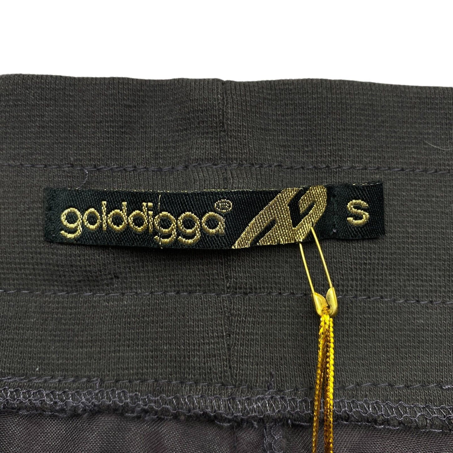 GOLDDIGGA Brown Capri Trousers Pants Size S W33