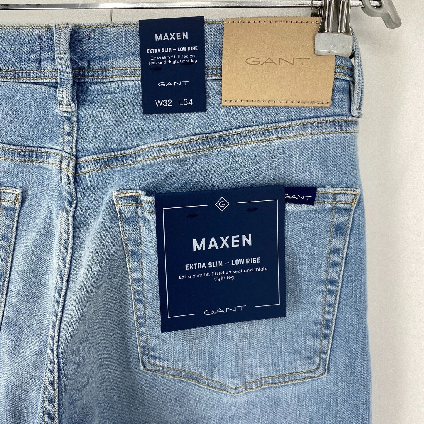 GANT MAXEN Herren Jeans, Stretch, niedrige Taille, extra schmale Passform, Hellblau, W32 L34