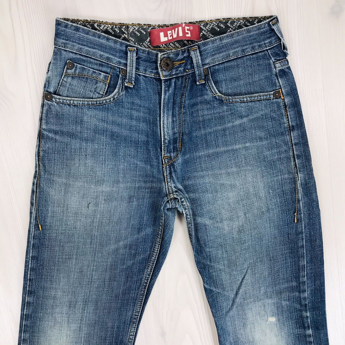 Vintage Levis Blaue Jeans mit normaler gerader Passform 14 Reg / W27 L27