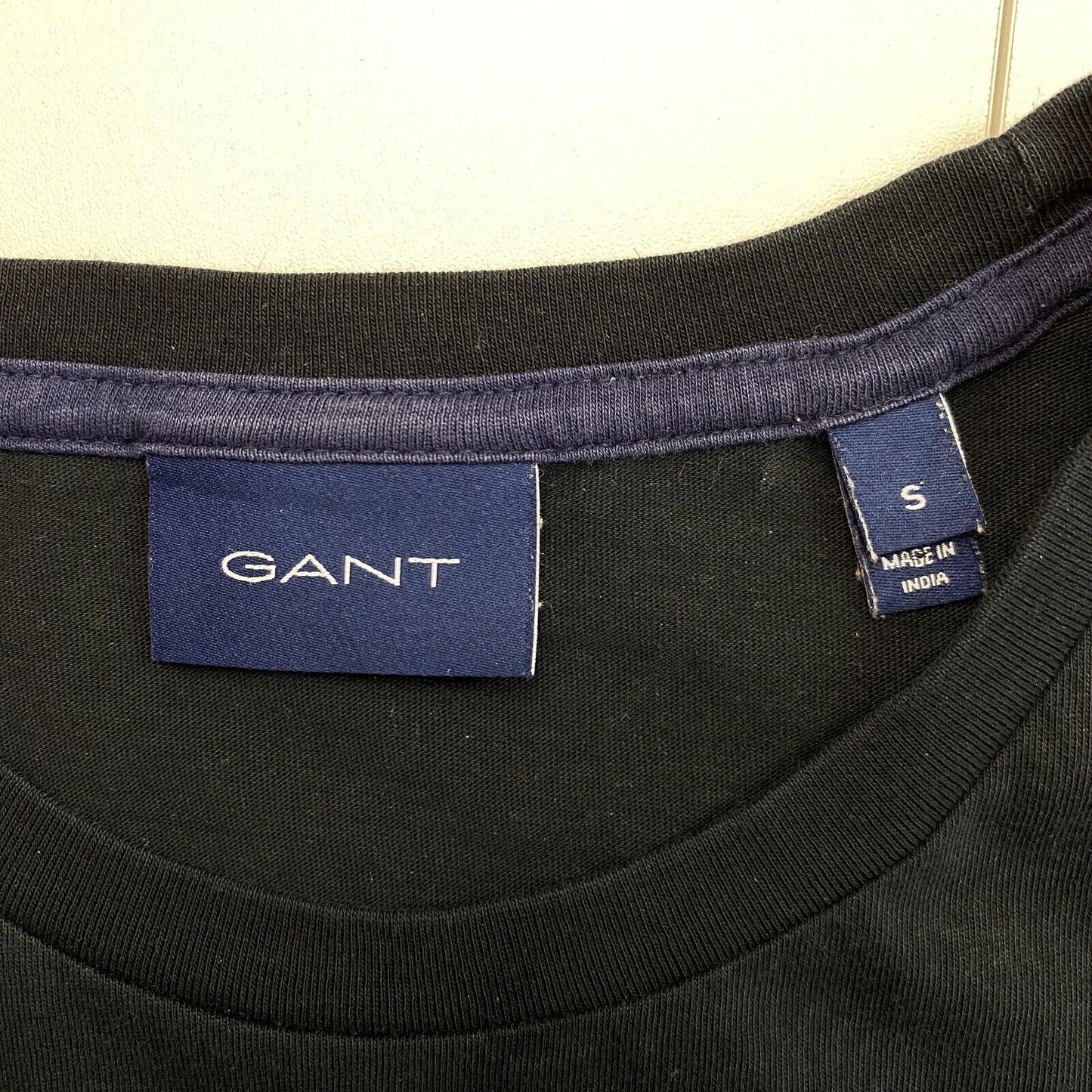 GANT Black Archive Shield Emb Crew Neck T-Shirt Size S