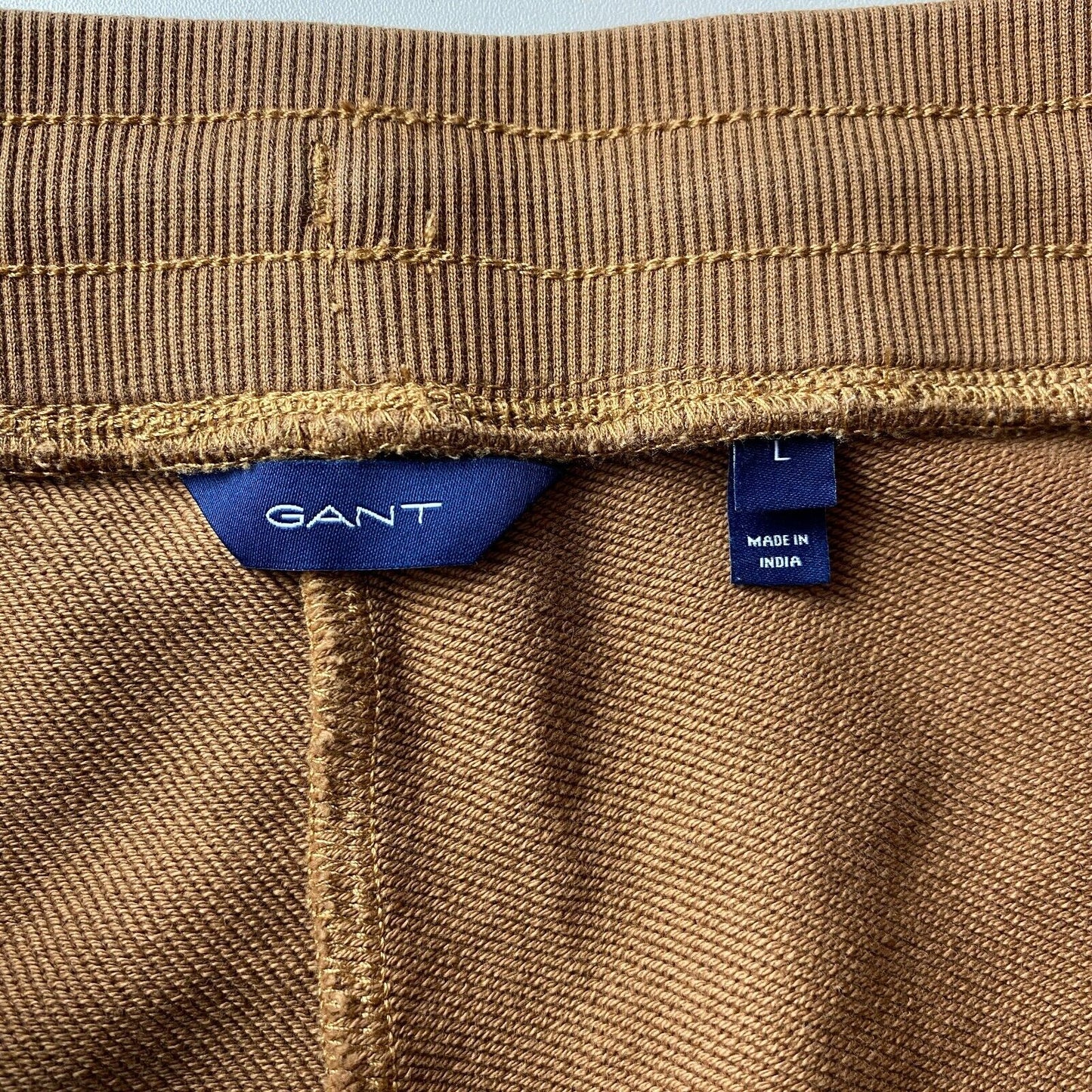 GANT Pantalon de survêtement à revers coupe régulière marron pour femme Taille L