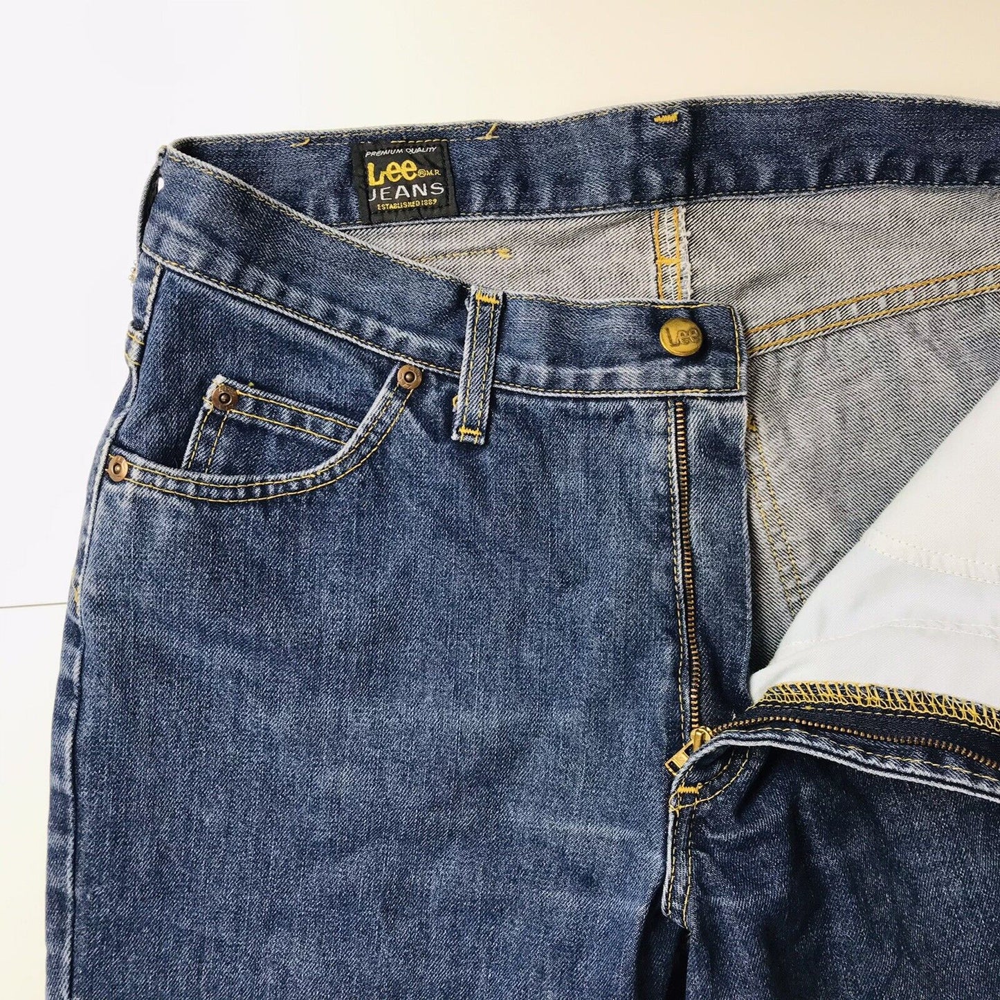 Vintage Lee Dark Blue Regular Straight Fit Jeans Size W32 L33