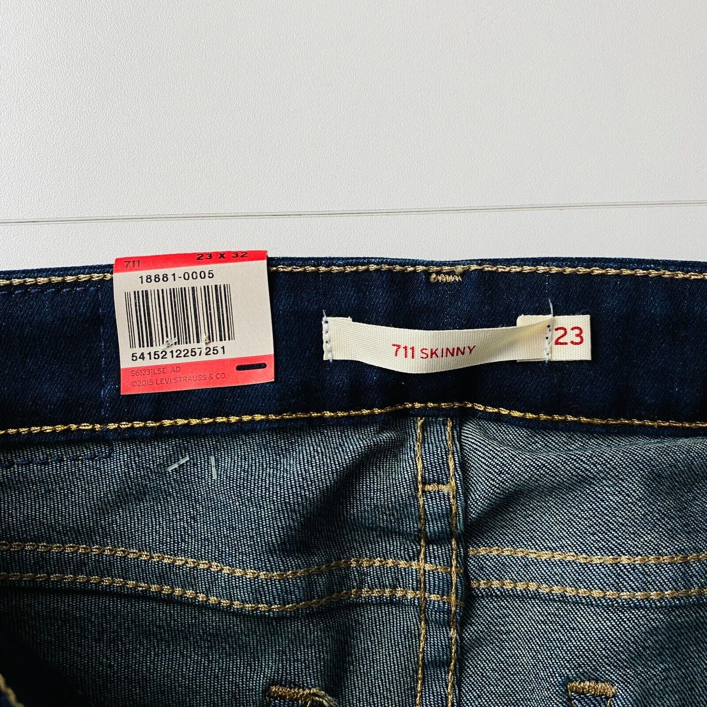 Levi's 711 Women Teens Dark Blue Mid Rise Stretch Skinny Fit Jeans W23 L32