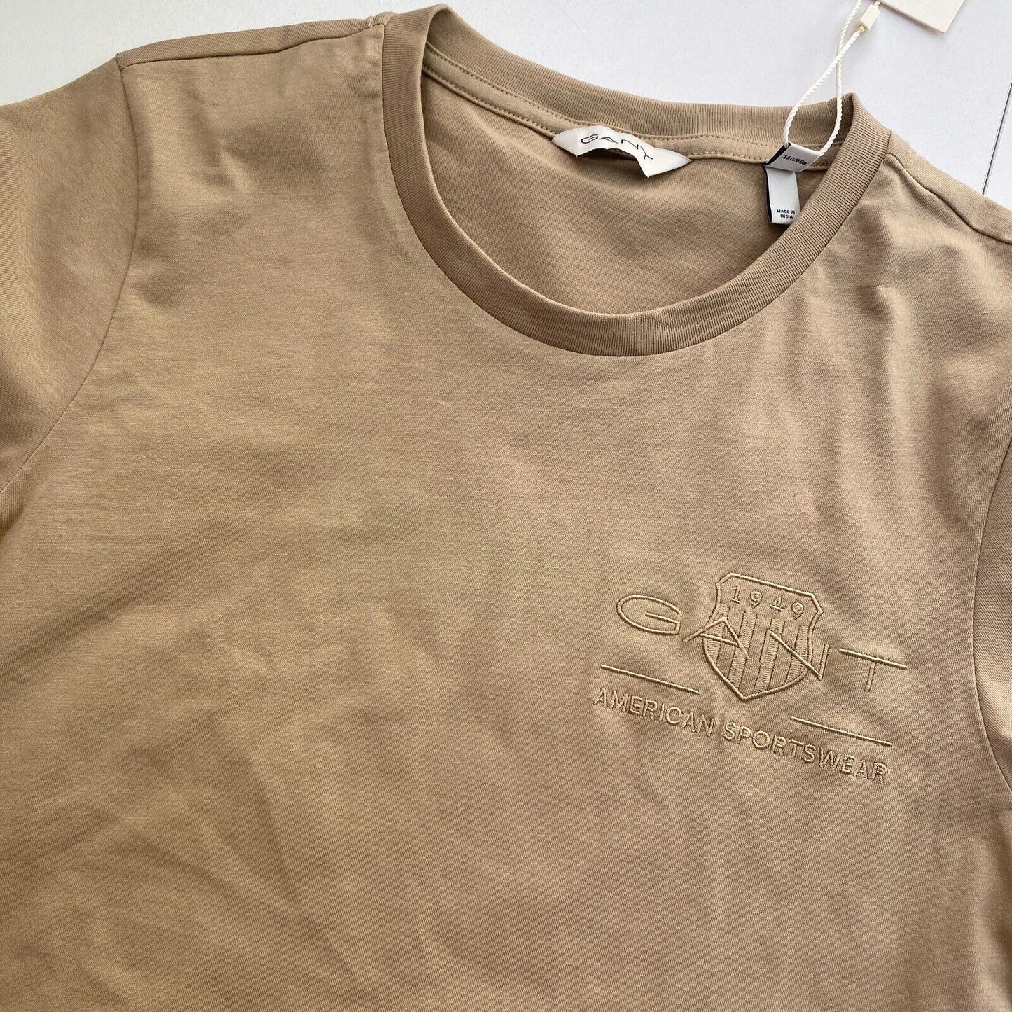 GANT Women Brown Reg Tonal Shield Crew Neck T Shirt Size S