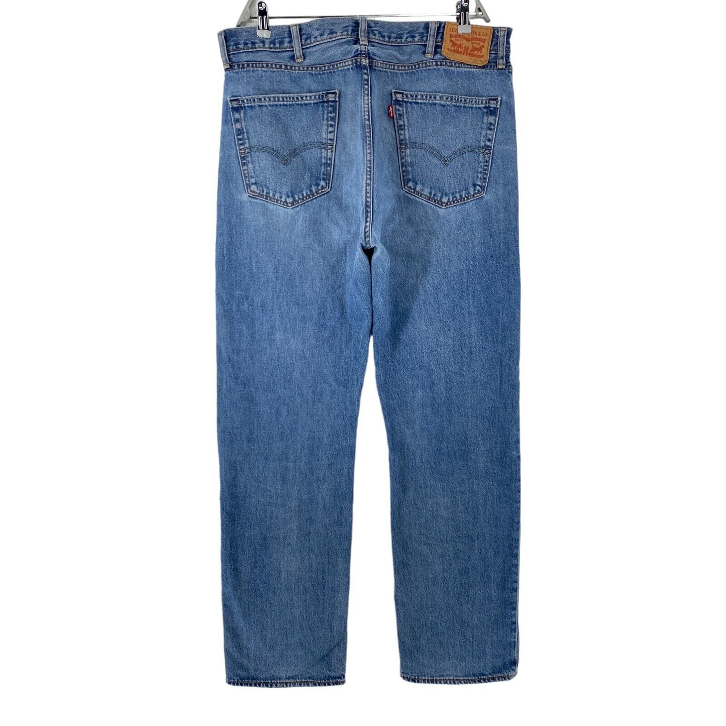 Levi's 751 Jeans in normaler gerader Passform, Blau, W38 L34