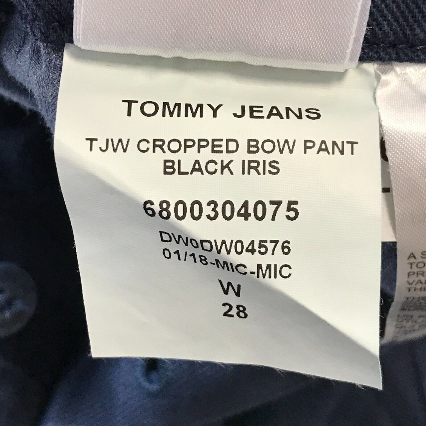 Tommy Hilfiger Damen Jeans mit weiter Passform und verkürzter Länge, Dunkelblau, Größe W28