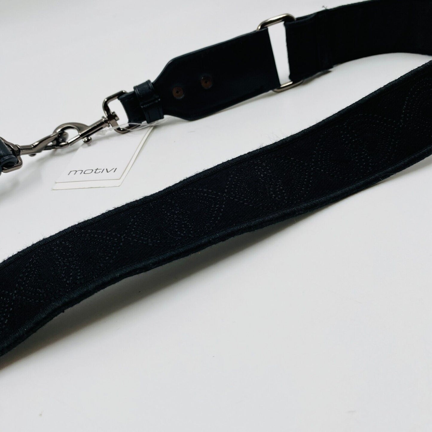 MOTIVI Women Black Waist Belt Size 100 cm. 40 In