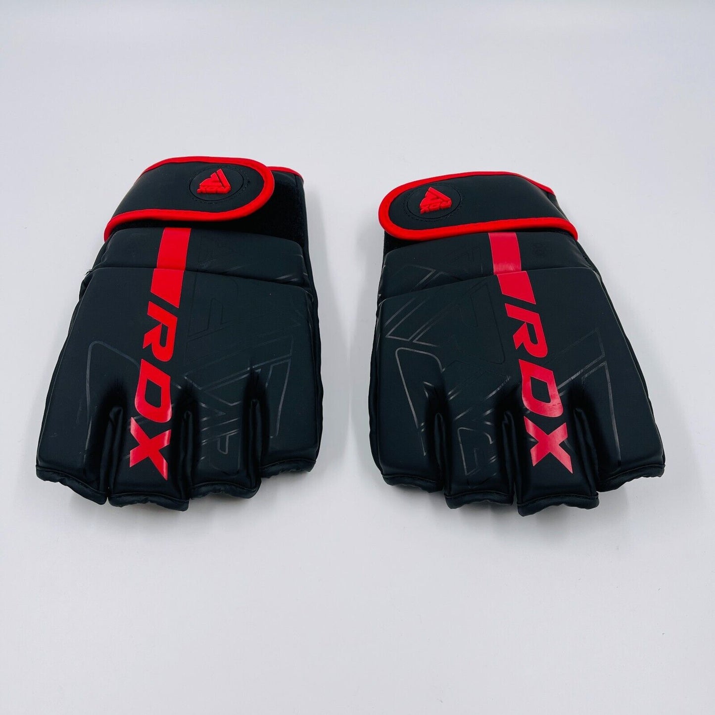 RDX Schwarze MMA-Trainingshandschuhe