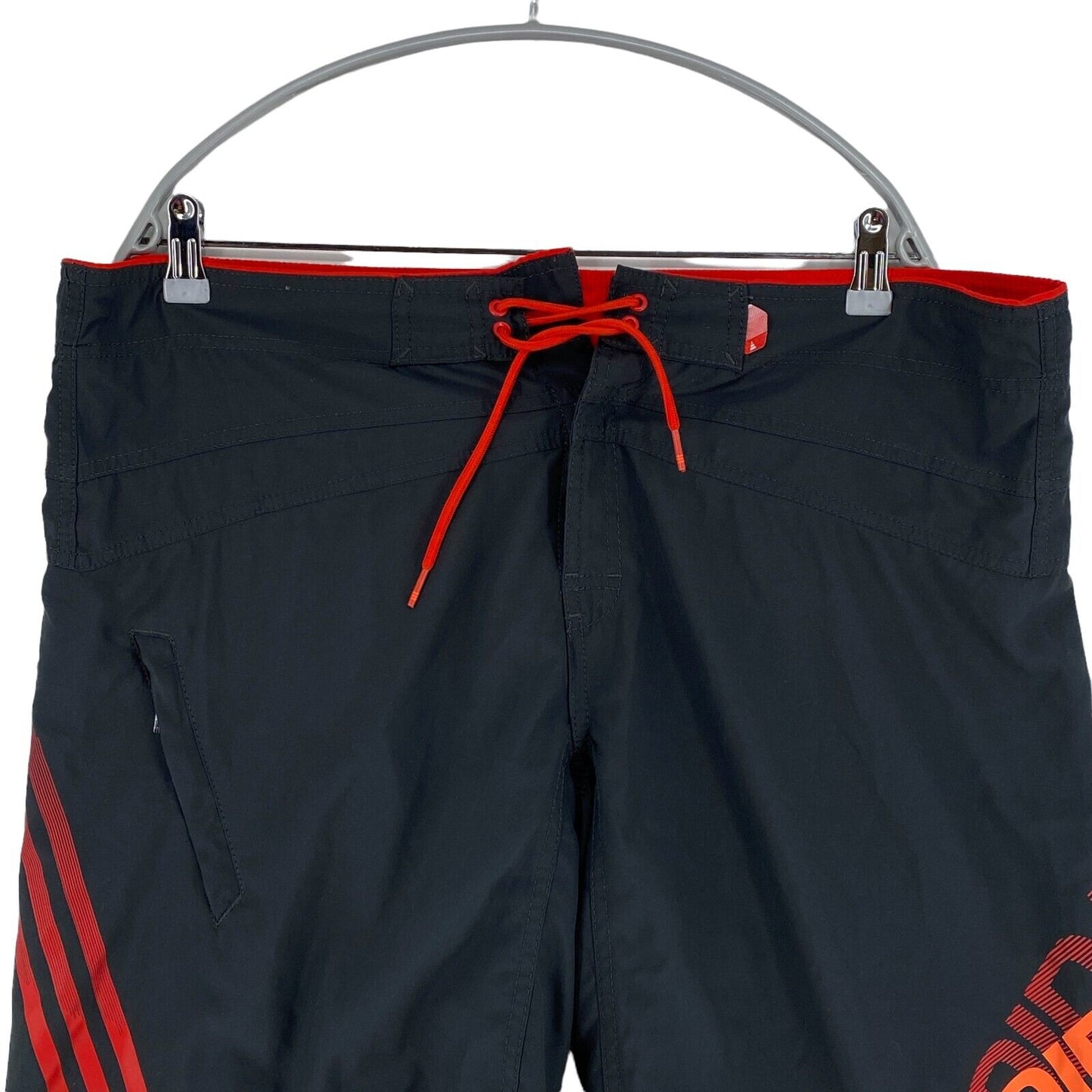 adidas Activewear-Shorts, Dunkelgrau, Größe L W40