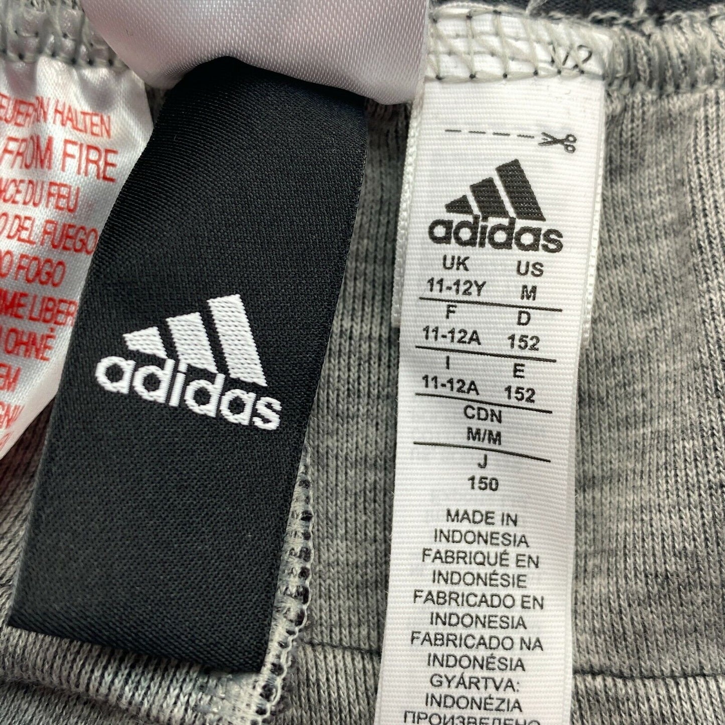 Adidas Shorts für Mädchen, Dunkelgrau, Größe 11–12 Jahre