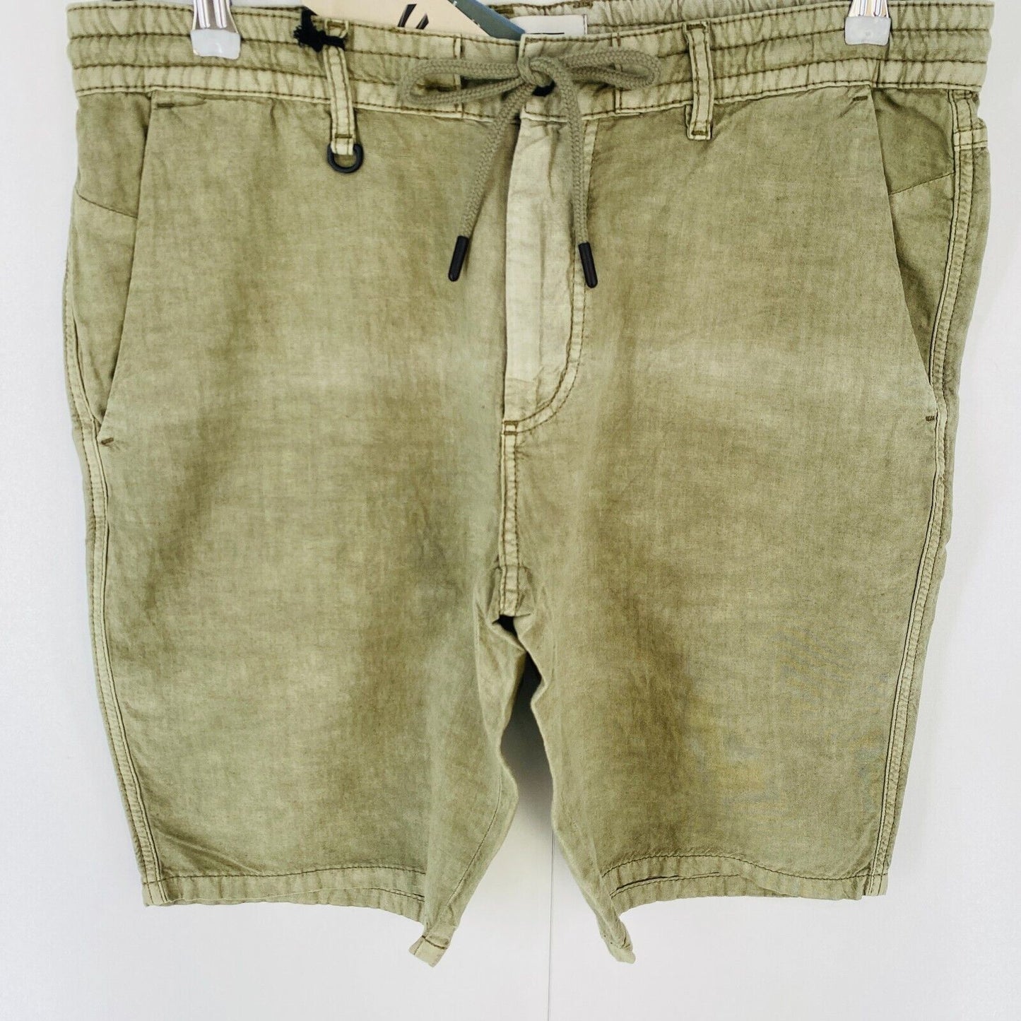 Camel Active HOUSTON Khaki Green Mens Regular Fit Linen Blend Shorts W33