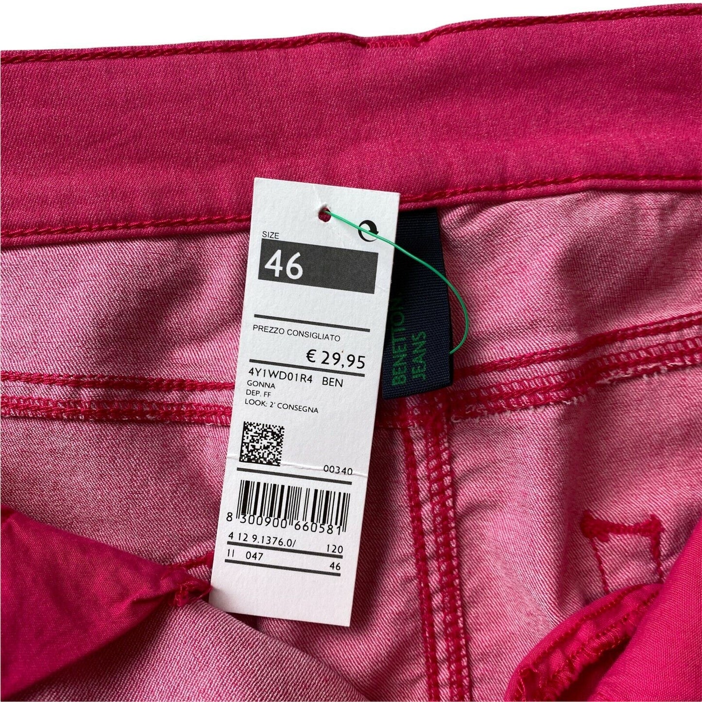 UNITED COLORS OF BENETTON Rosa Rock mit normaler Passform, Größe EU 38 W26 / EU 46 W33