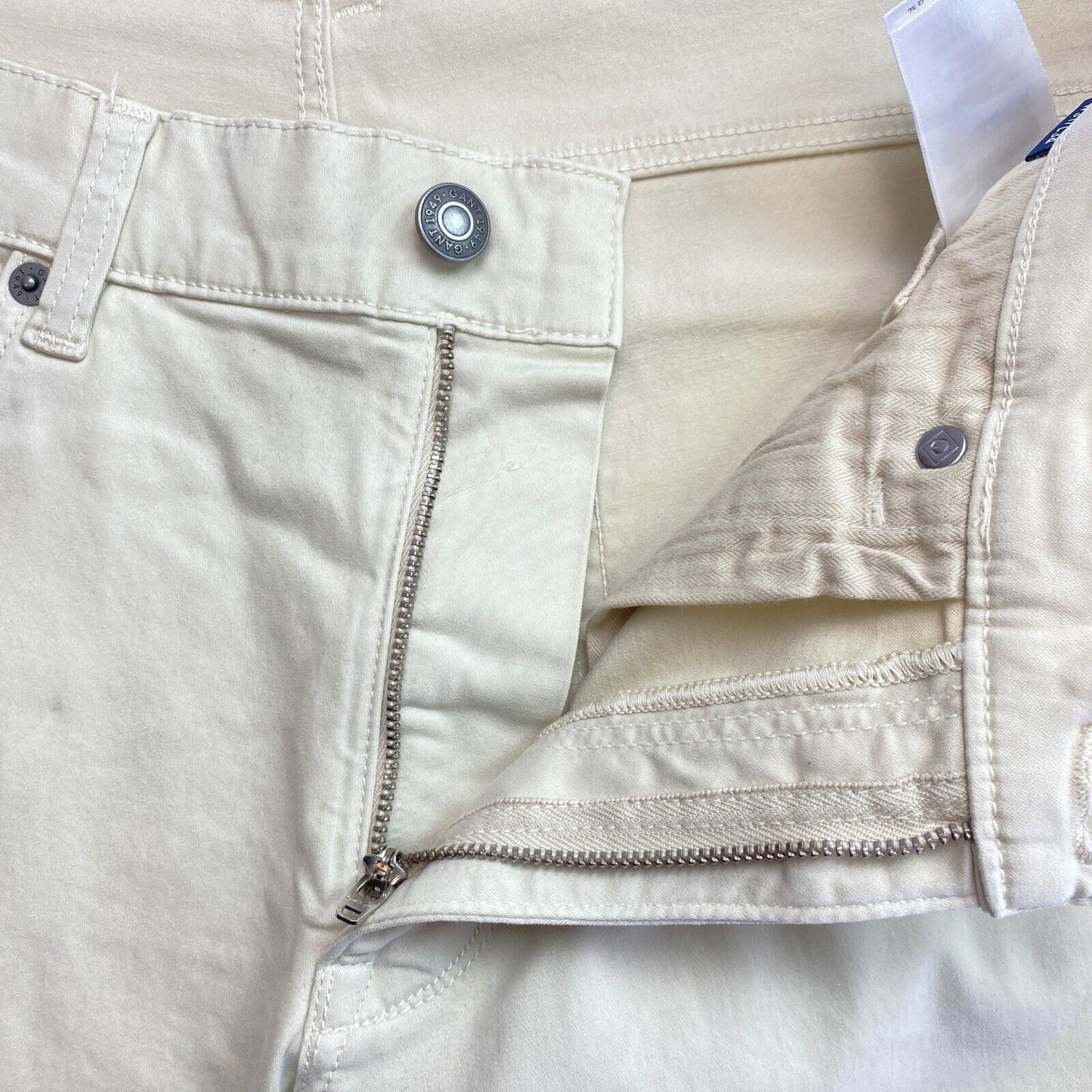 GANT Beige Tapered Satin Jeans Size W31 L34