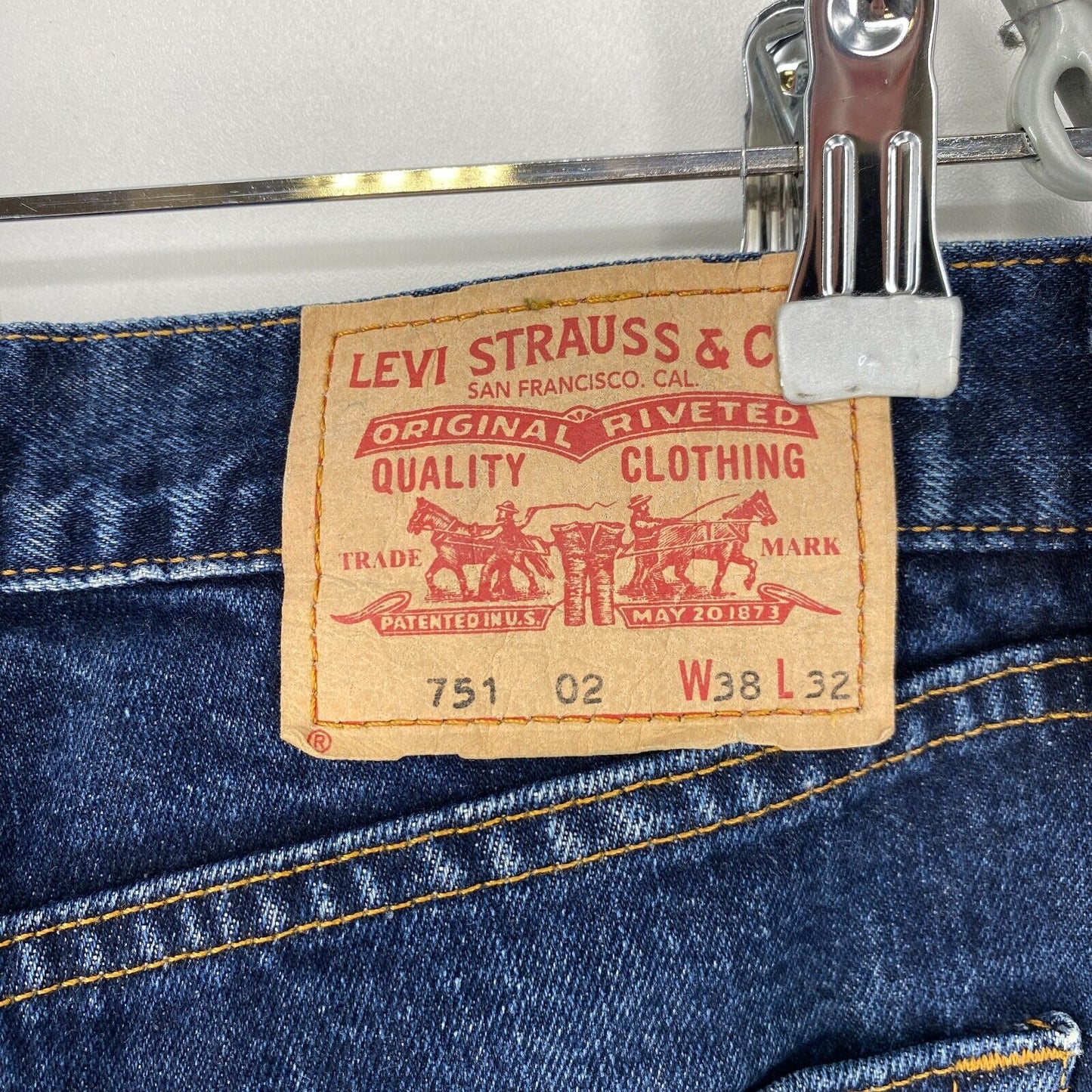 Vintage Levi's 751 02 Dark Blue Regular Straight Fit Jeans W38 L32