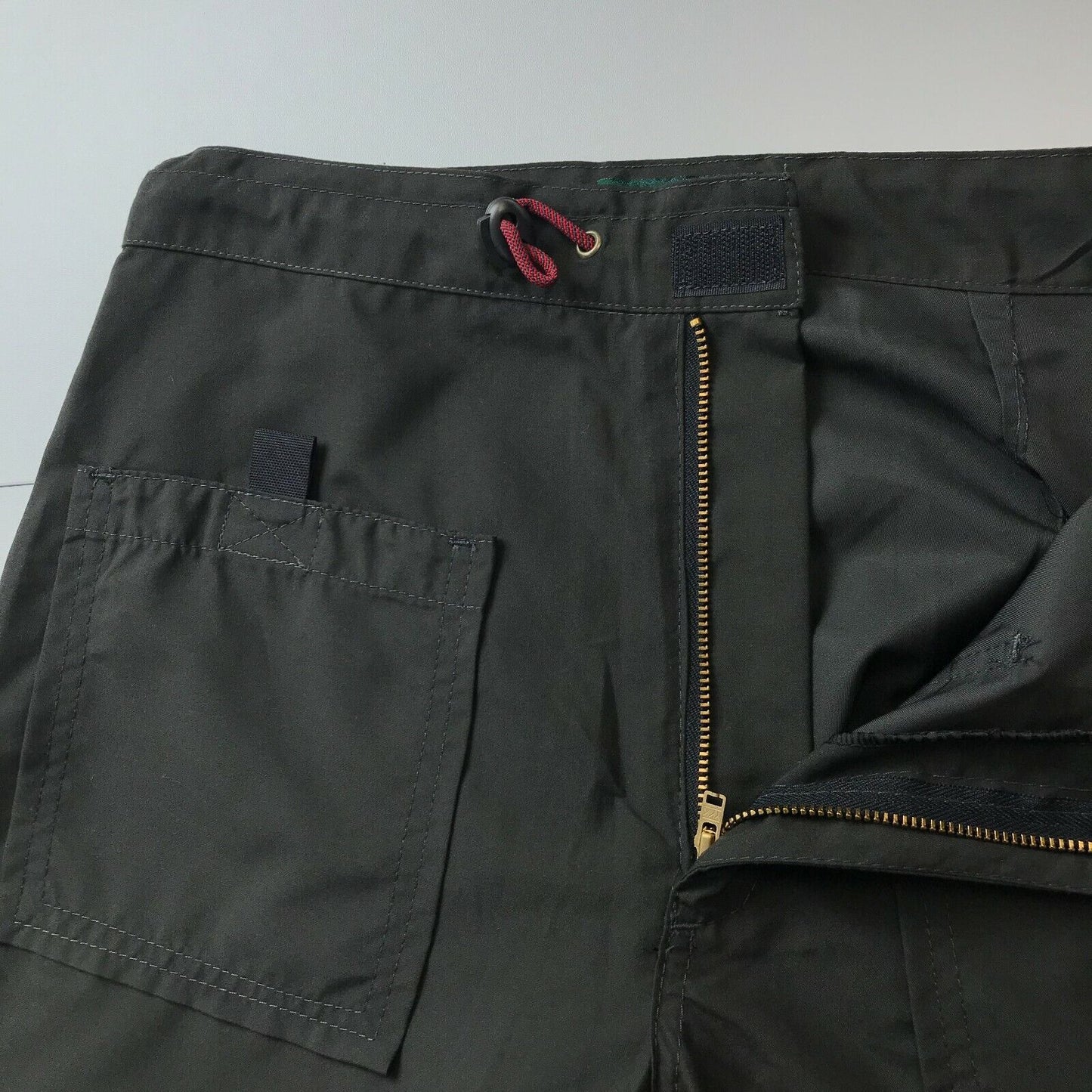 INVICTA Damen Hose, schwarz, reguläre Passform, gerade Passform, Größe EUR 42 W27