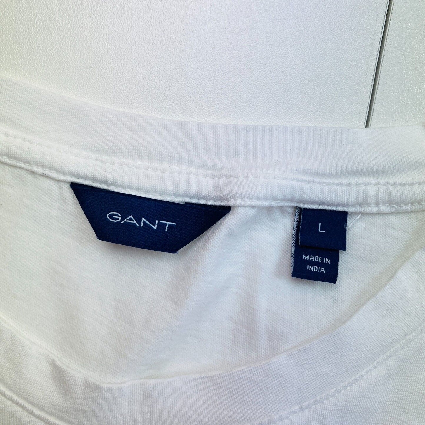 GANT White Logo Crew Neck Long Sleeves T Shirt Size L