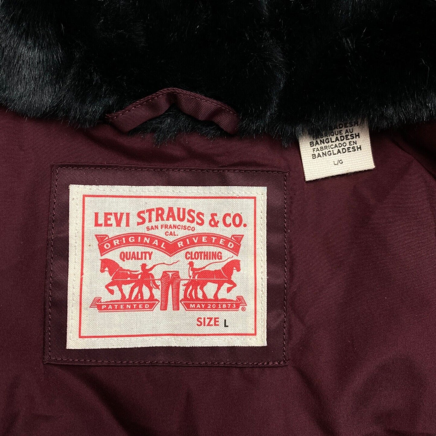 Levi`s Dark Red Hooded Down Puffer Jacket Coat Size L