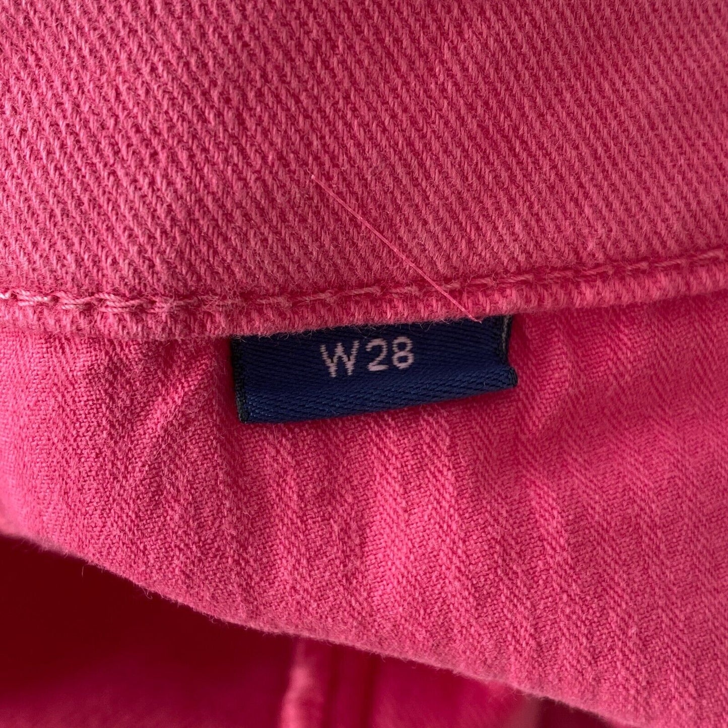 GANT Damen Jeansshorts in regulärer Passform, Rosa, Größe W28